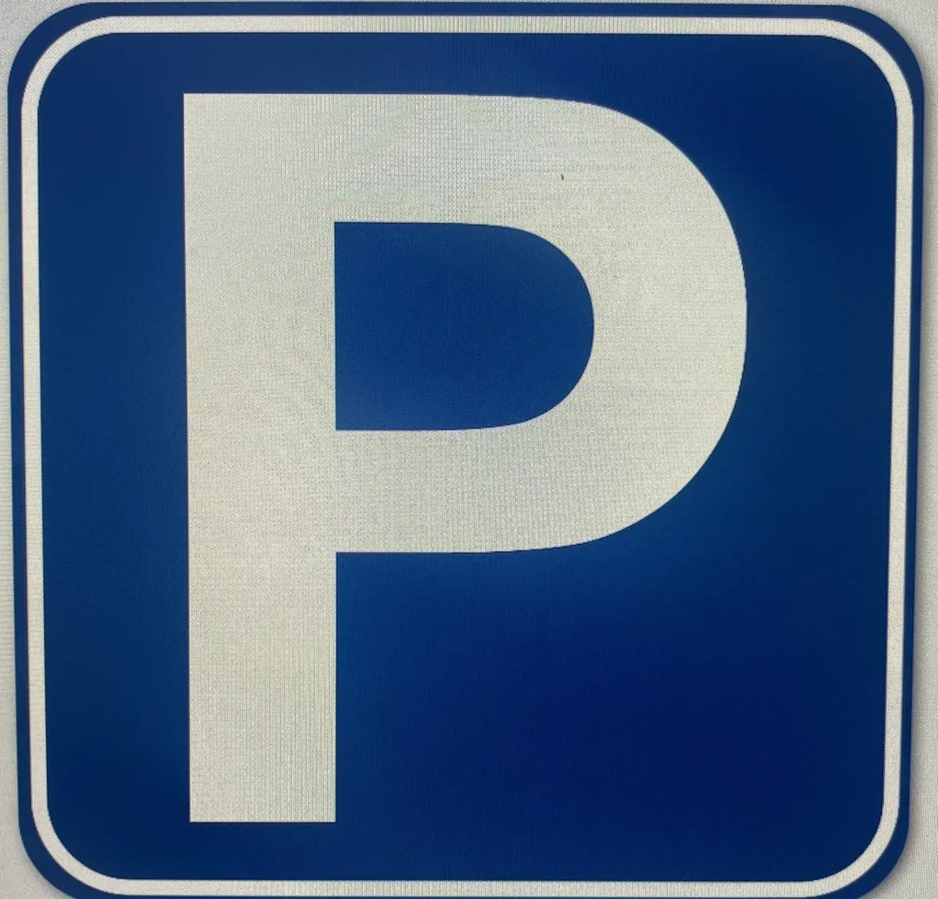 EINSTELLPLATZ IN AMRISWIL ZU VERMIETEN