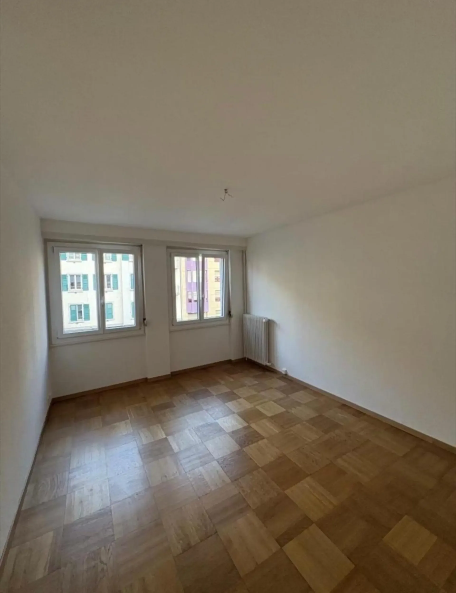 Two-room apartment in Plainpalais