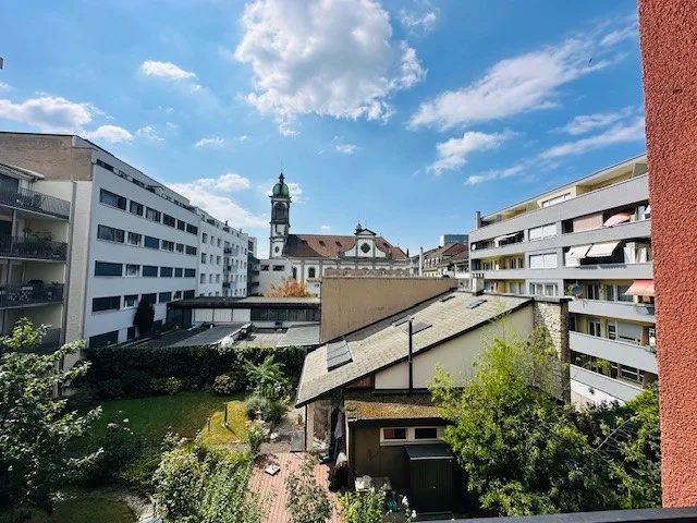 Charming 1.5-room apartment with balcony in Basel