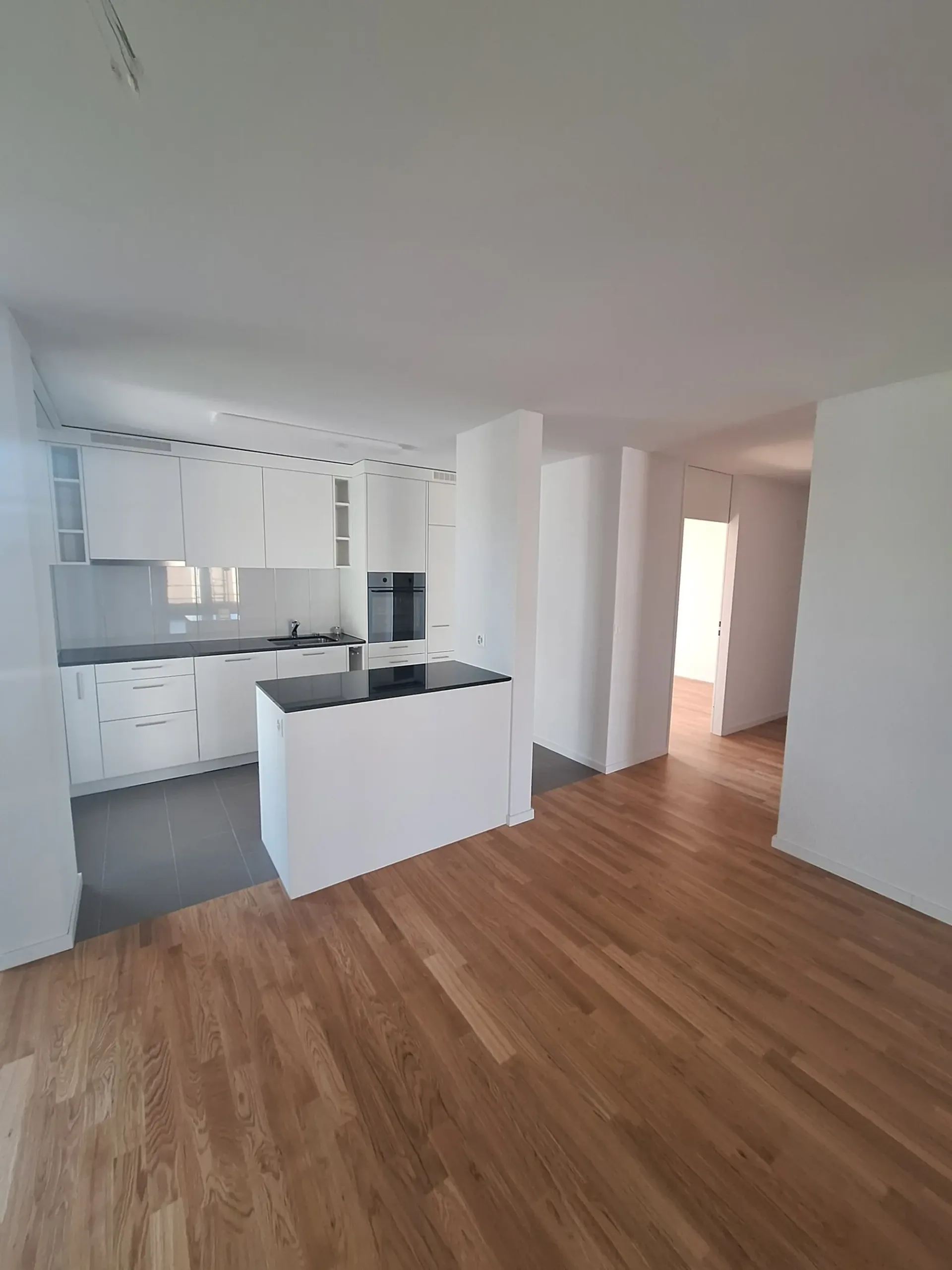 neu renovierte 3.5-Zimmer-Wohnungen mit Balkon in Oftringen