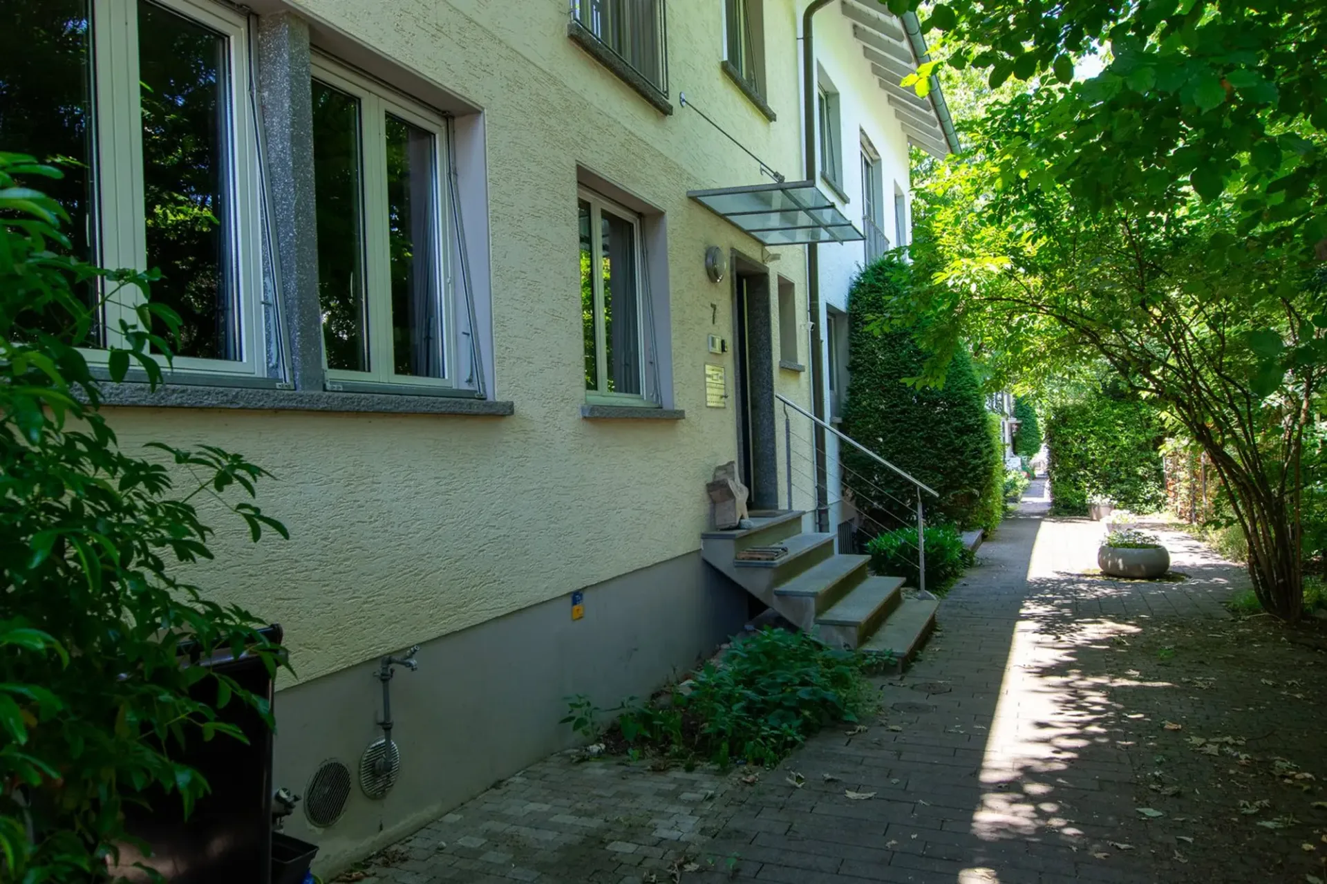 Charming semi-detached house in a privileged location