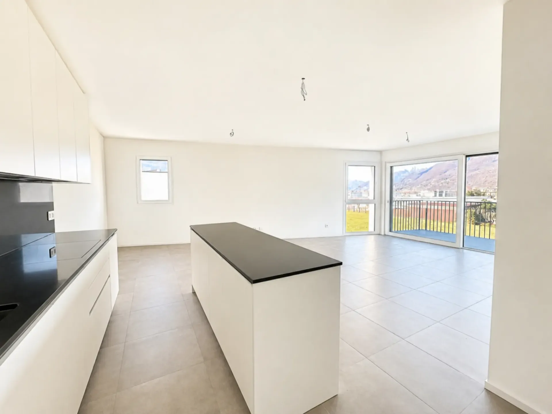 Neue 4,5-Zimmer-Wohnung mit großer Terrasse