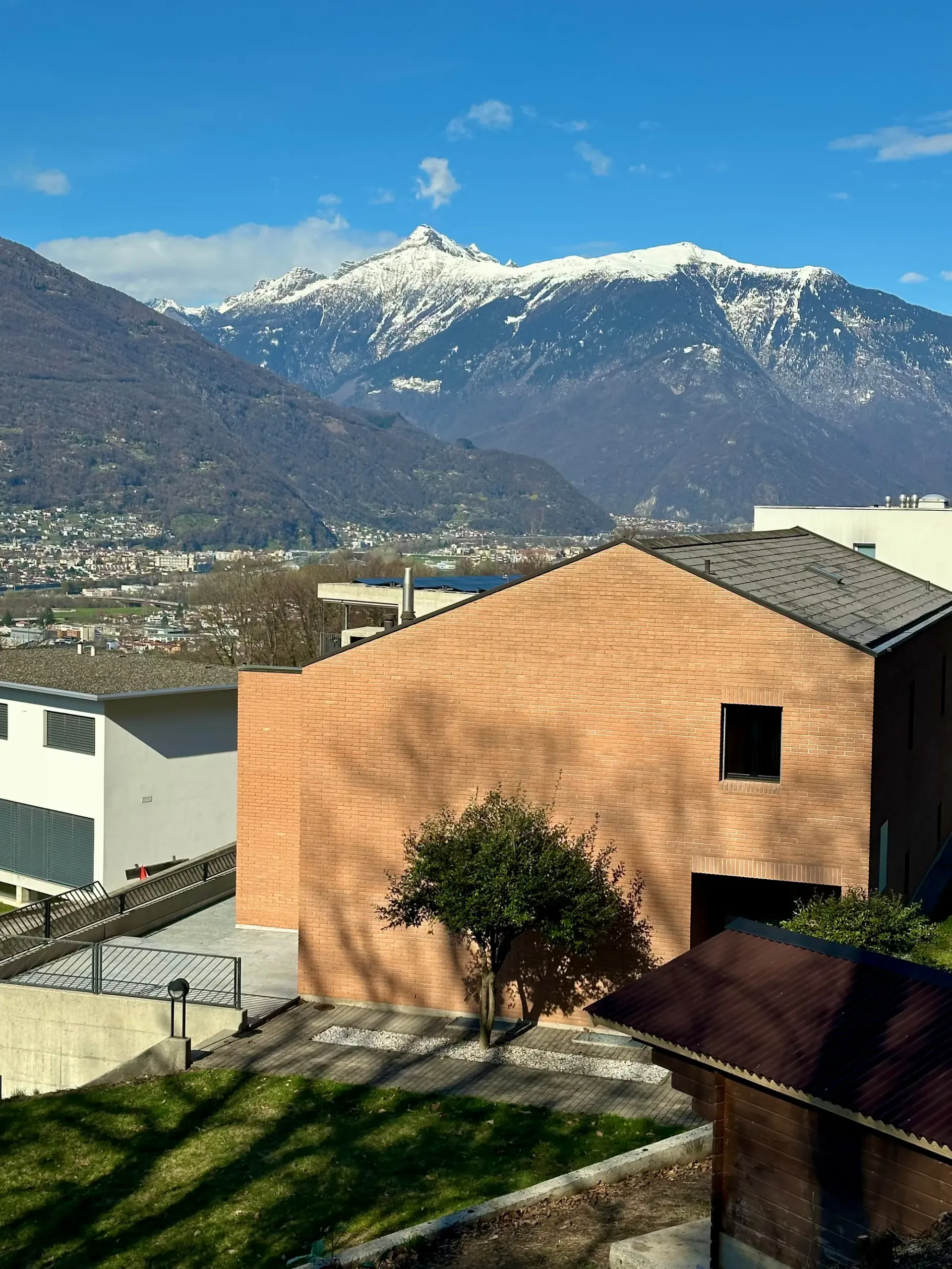 Villa unifamiliare di 7 locali con vista panoramica a Sant'Antonino