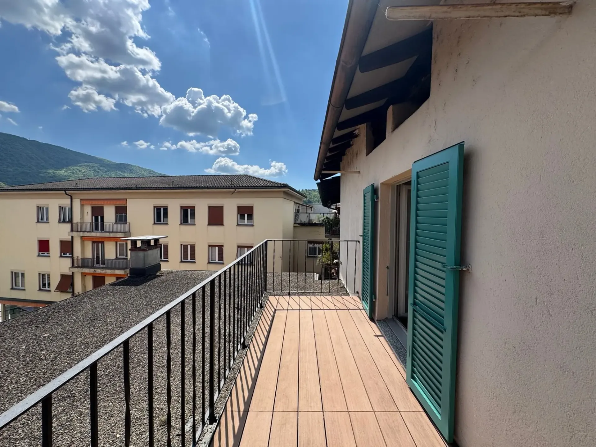 Wohnung 4.5 Zimmer mit Seeblick in Ponte Tresa