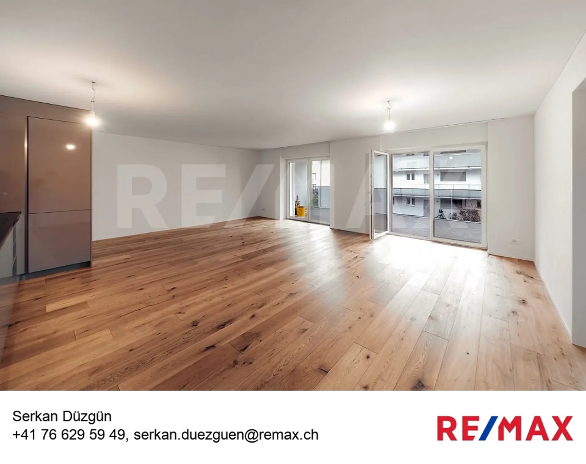 Moderne 4.5-Zimmer-Wohnung mit 134 m² und grossem Balkon  kernsaniert, zentral in Kloten