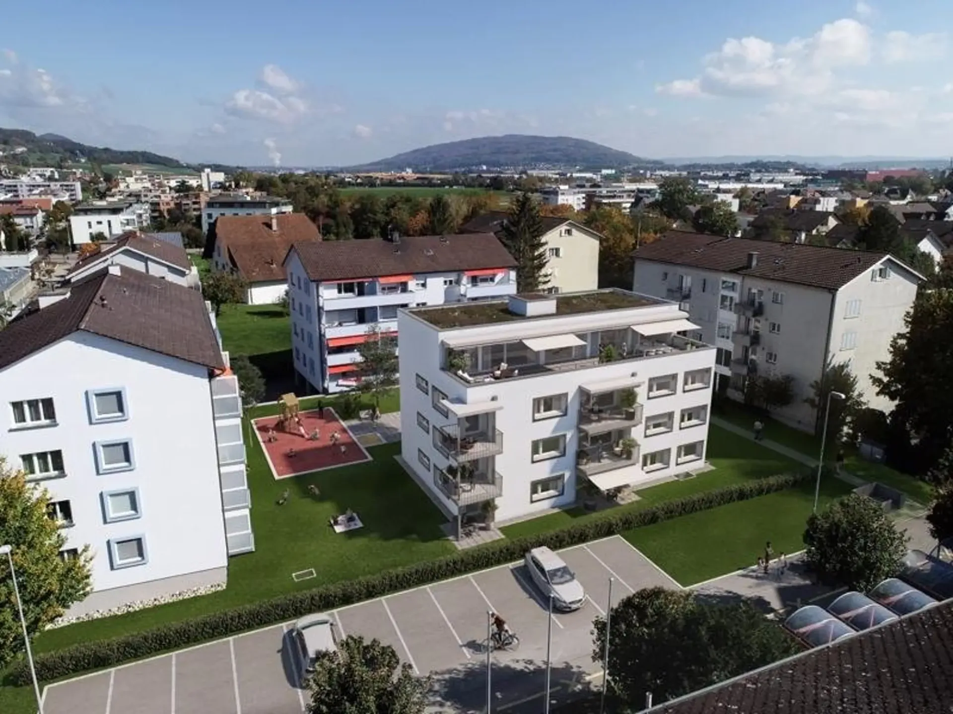 moderne 2.5-Zimmer-Wohnung mit eigenem Waschturm