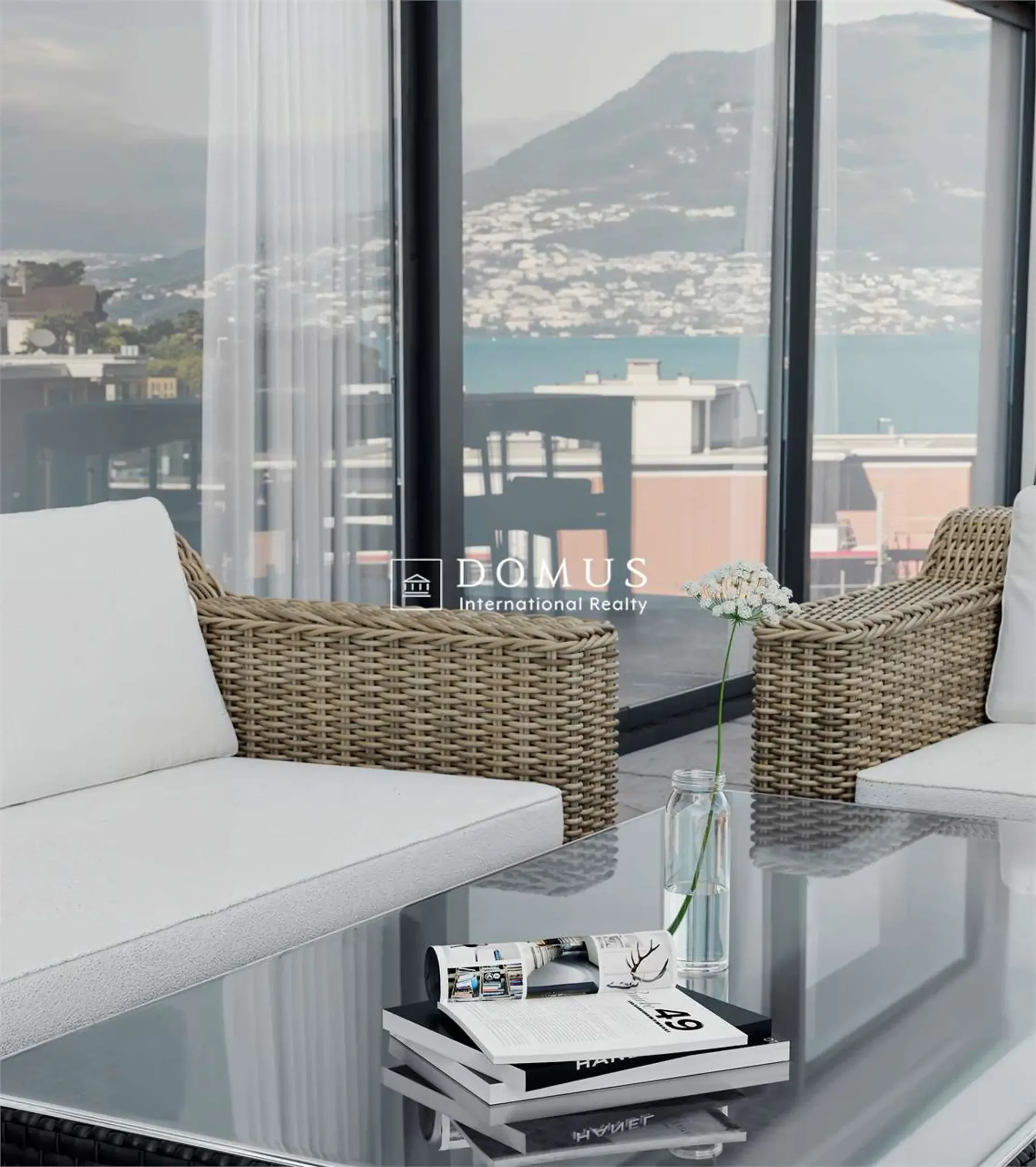 Attico 5,5 locali con vista lago