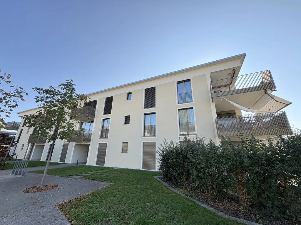 Charmant appartement 2.0 pièces avec espace de jardin à Roggwil