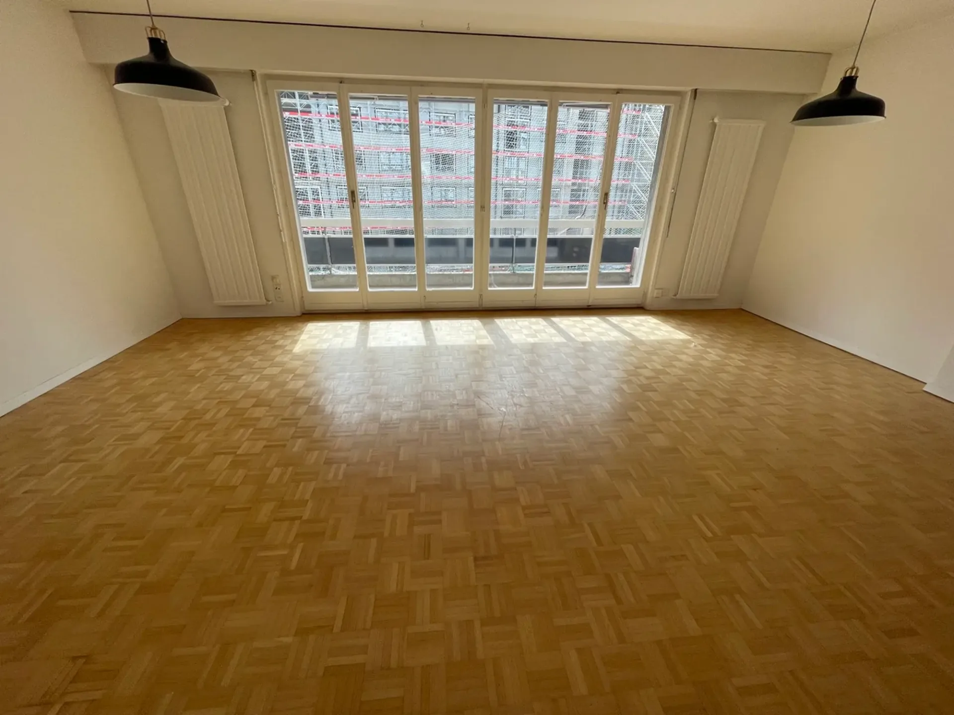 Appartement de 3.5 pièces avec balcon en plein centre de Fribourg