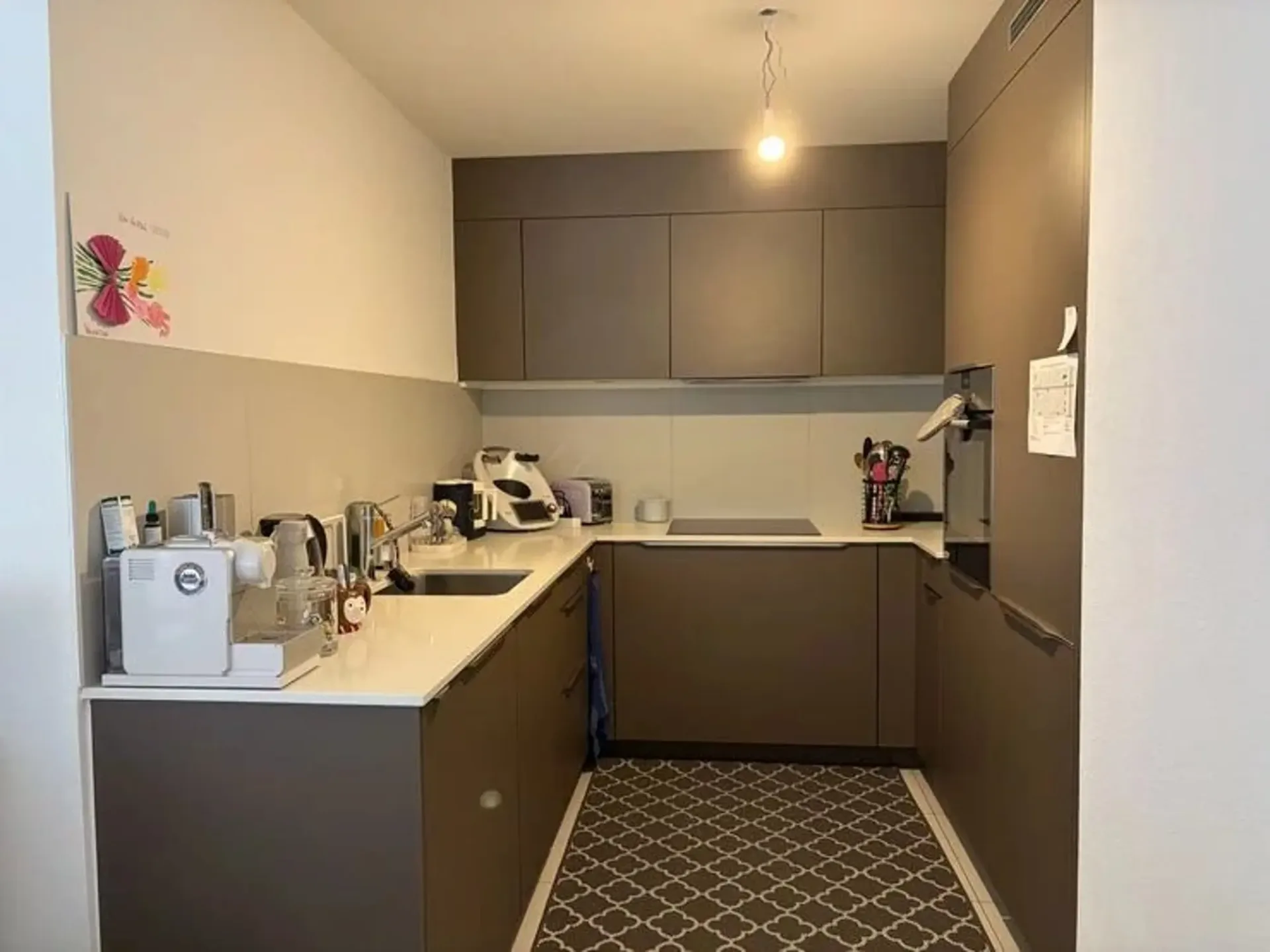 Wohnung mit 4.5 Zimmern im 1. Stock