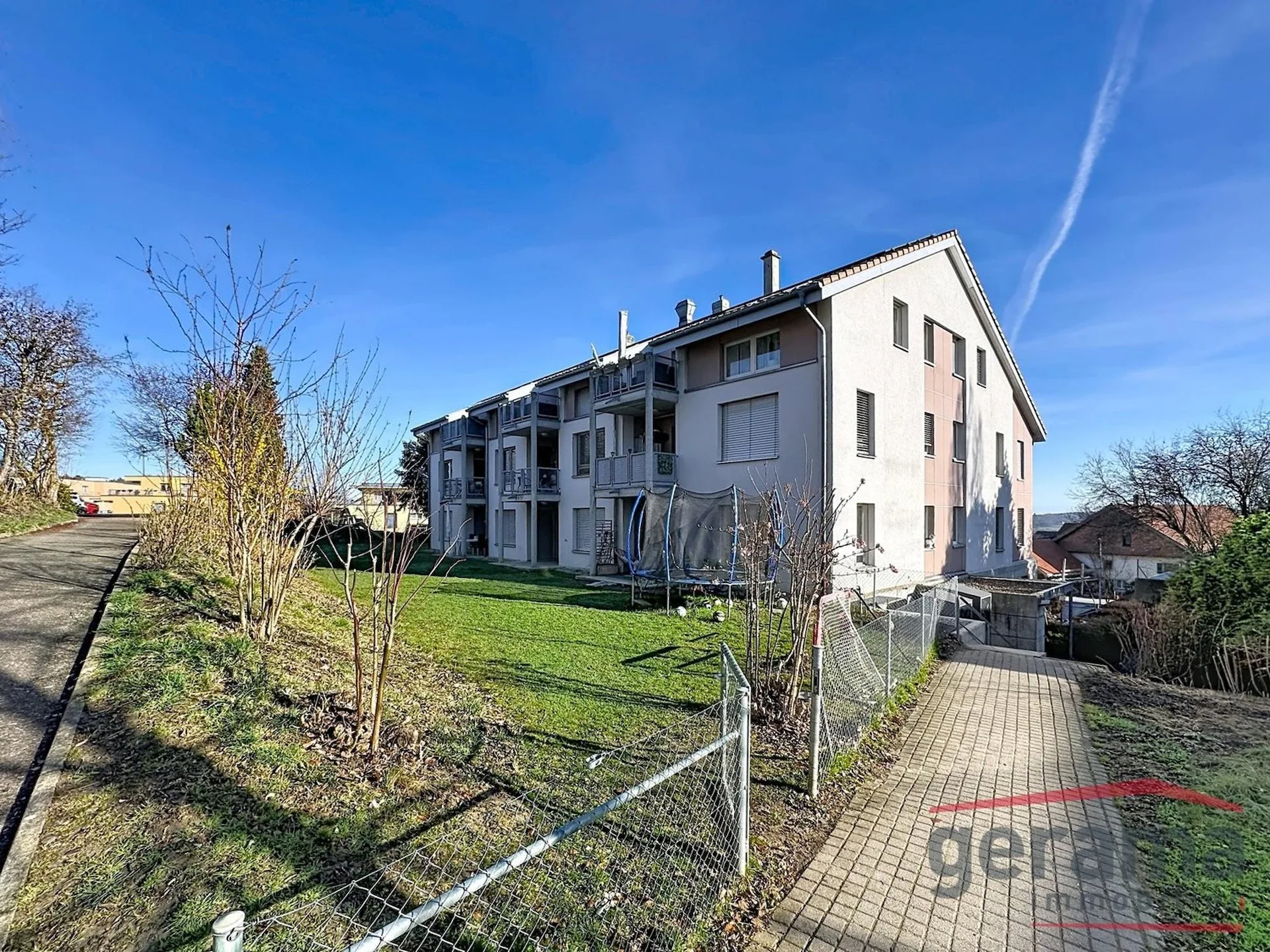 Wohnung 4.5 Zimmer im 2. Stock in Onnens