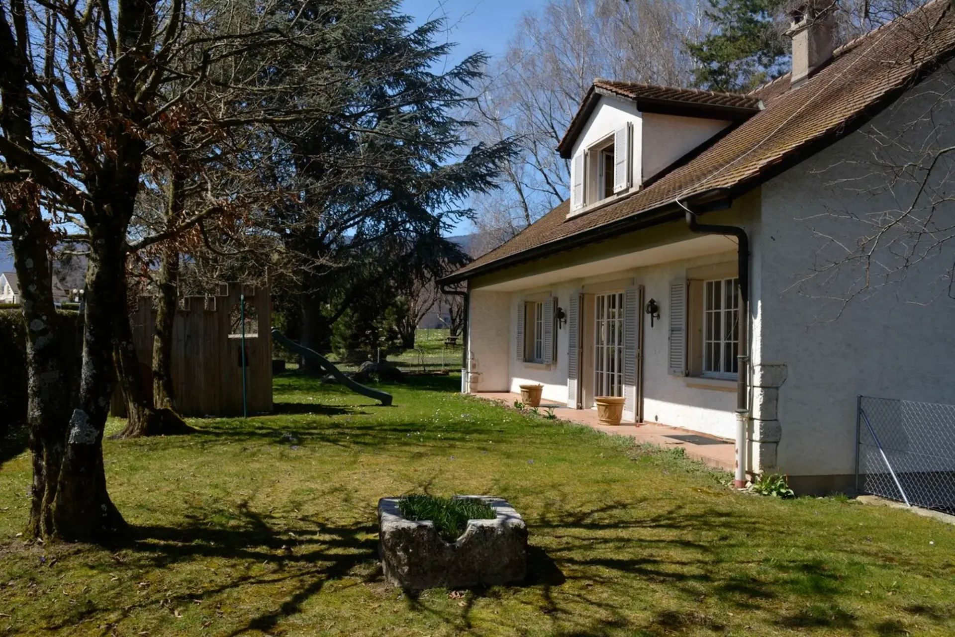 Spacieuse villa de 6.5 pièces proche de toutes les commodités