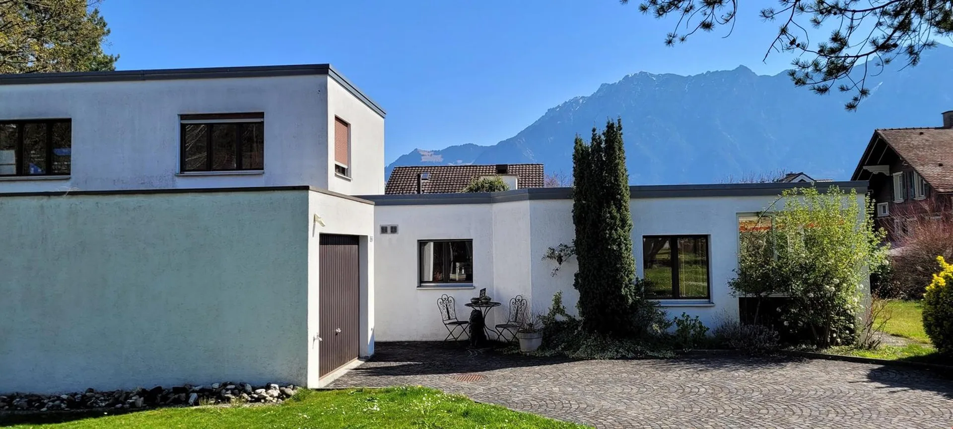 Large single-family house, best location in Buchs, with ideal expansion possibilities