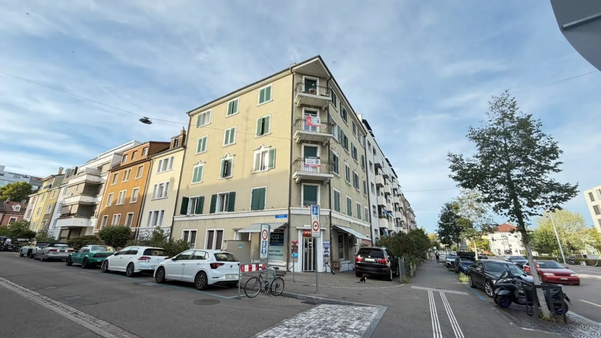 Einfache 3.5-Zimmer-Wohnung mit Balkon und Kellerabteil