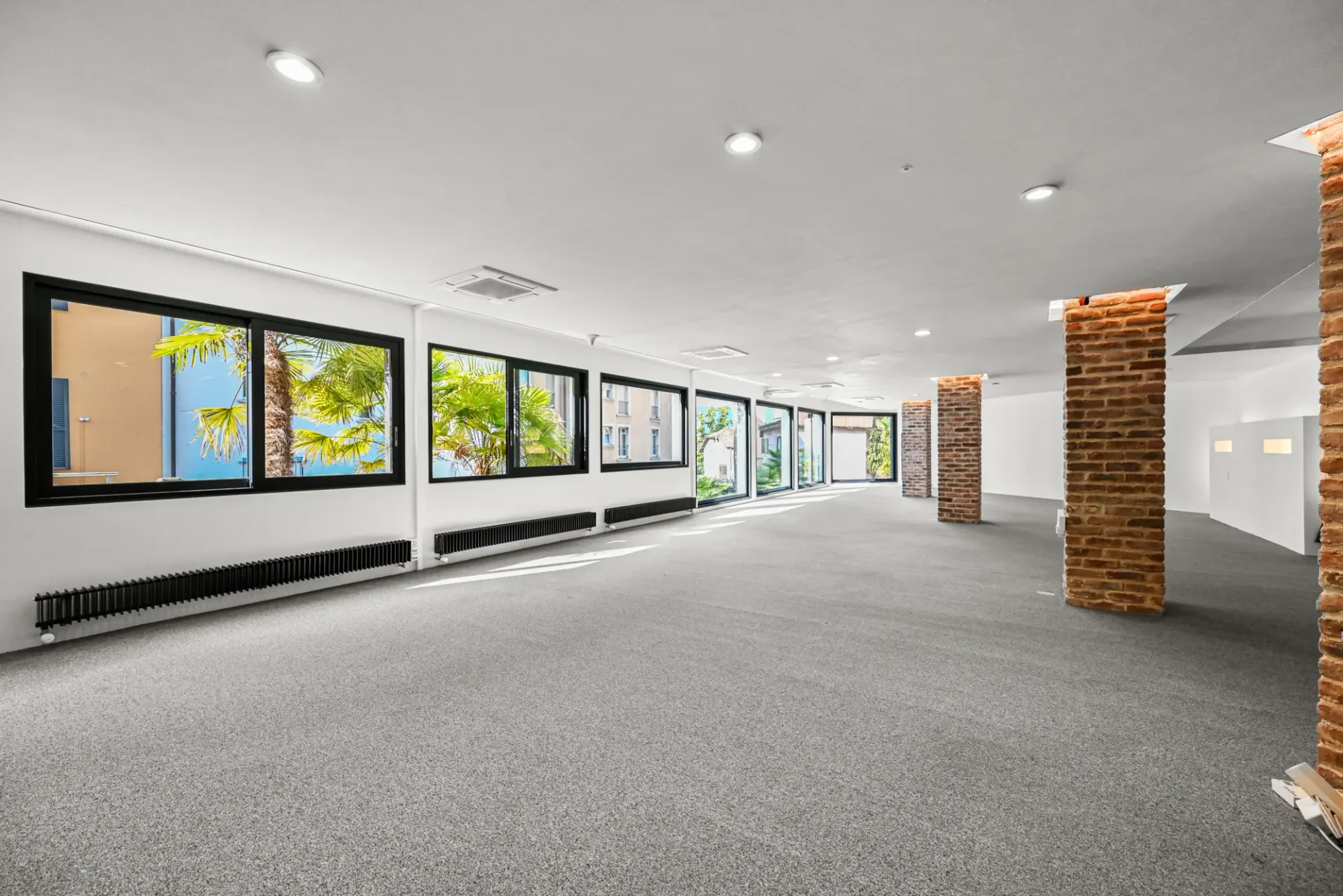 MONTREUX - VERWALTUNGSFLÄCHE VON 300 M2