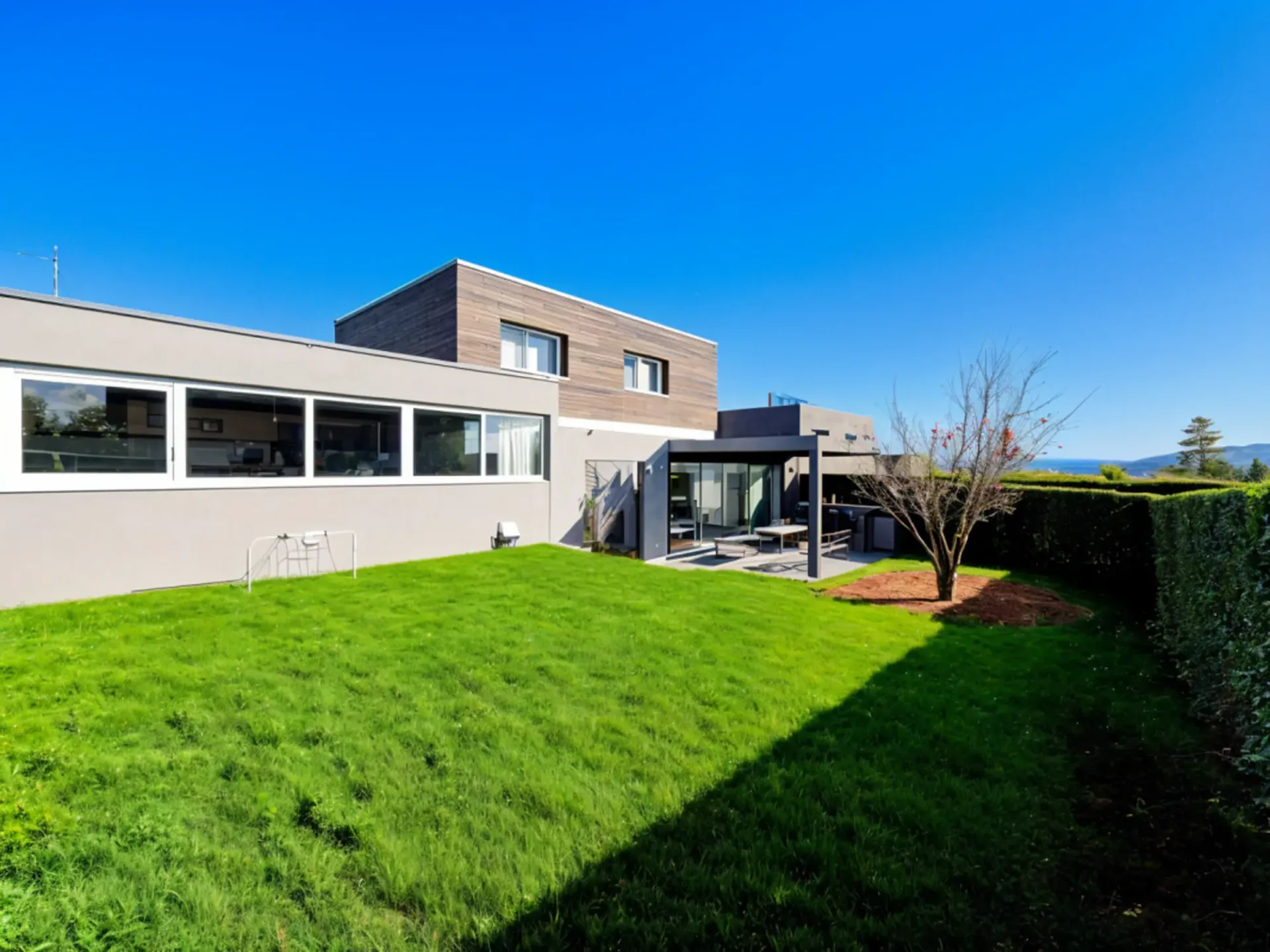 Exklusiv: Die contemporary Villa mit Bergblick, Bellevue