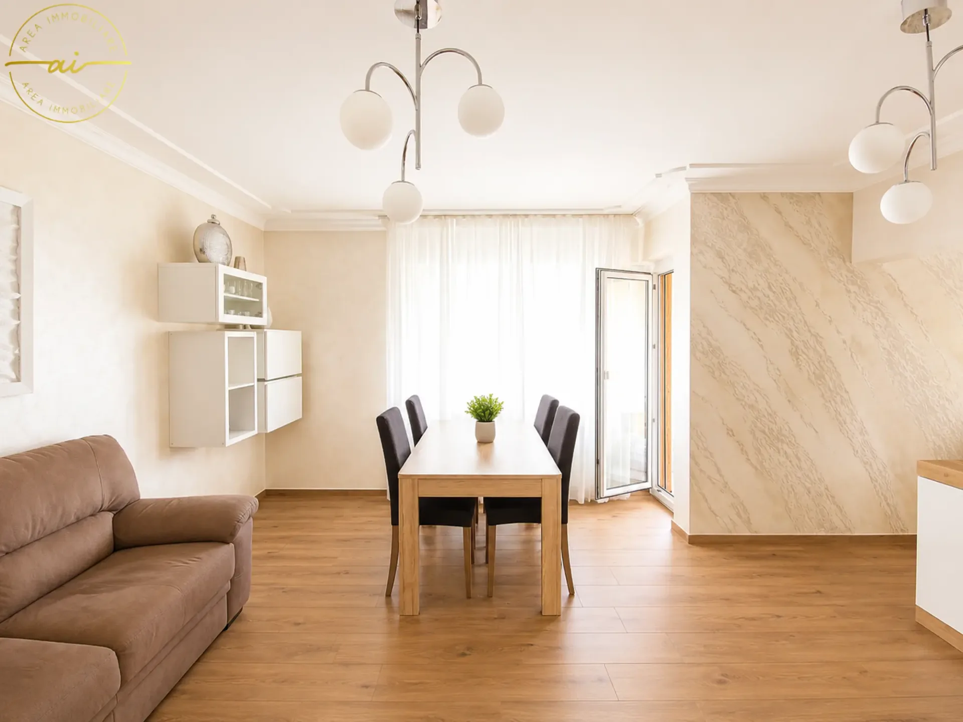 Wohnung 4.5 Zimmer komplett renoviert in Gravesano