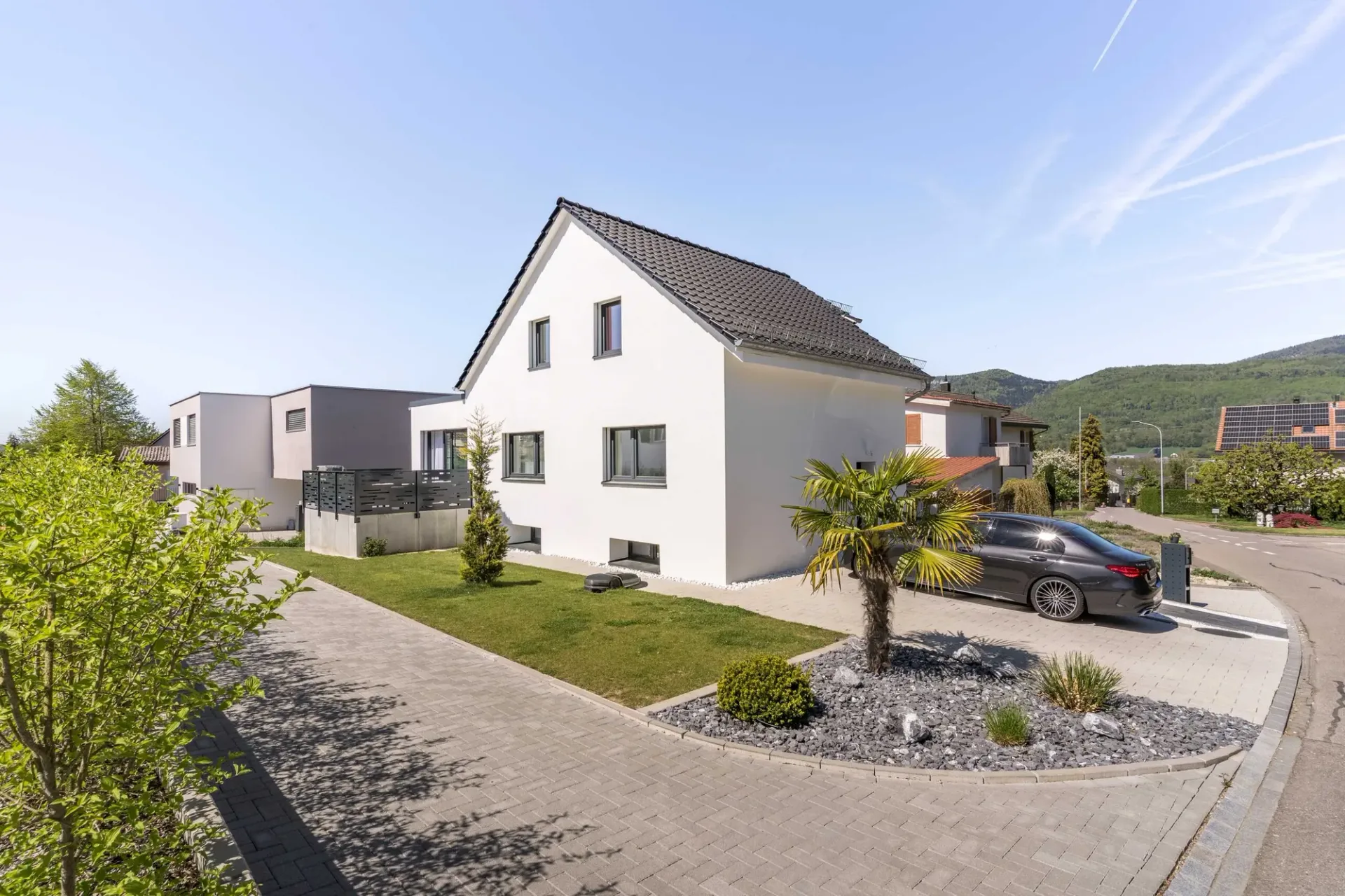 KERNSANIERTES 6.5 ZIMMER EINFAMILIENHAUS AN SMARTER LAGE