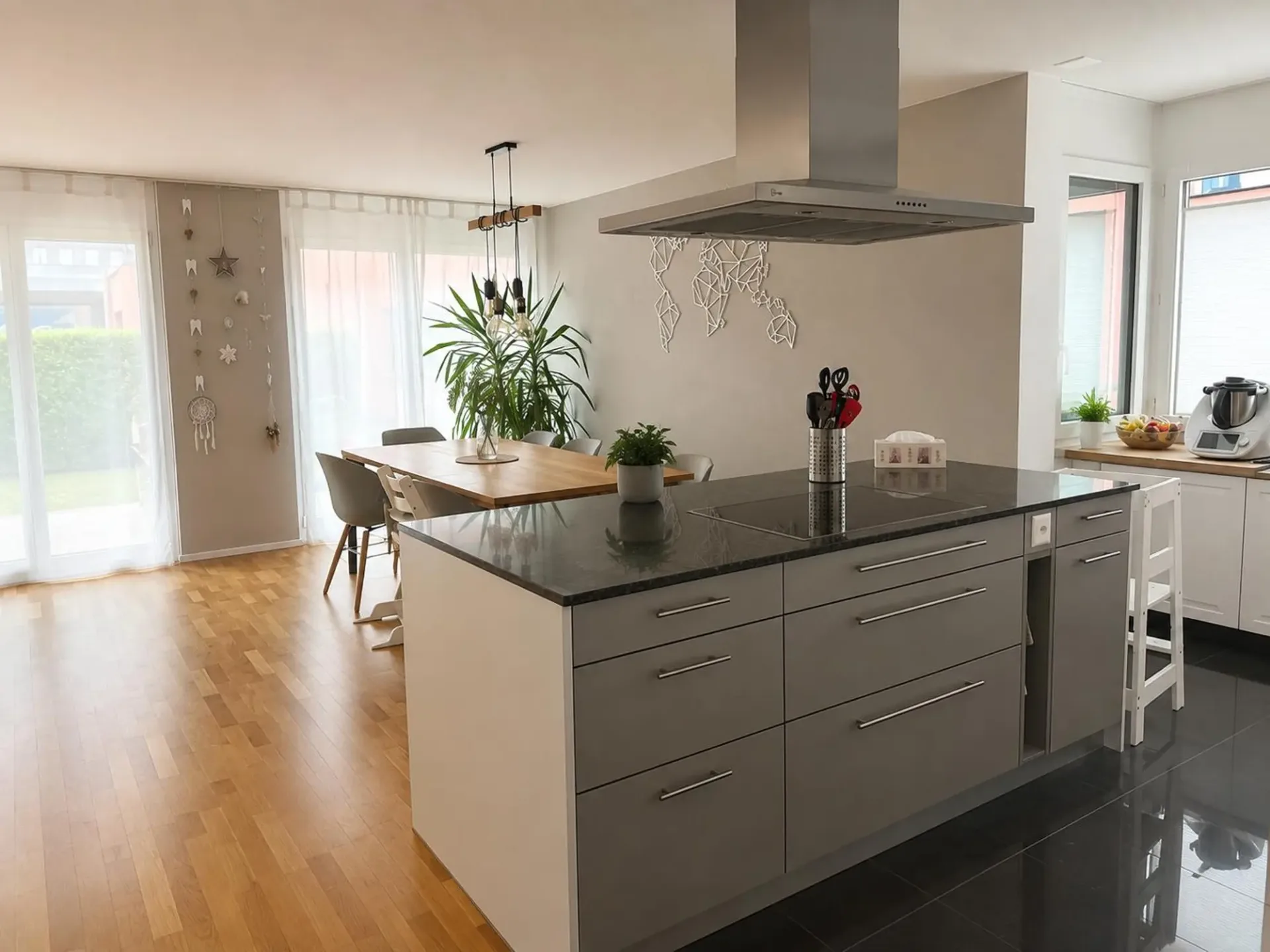 helle Gartenwohnung in familienfreundlichem Quartier