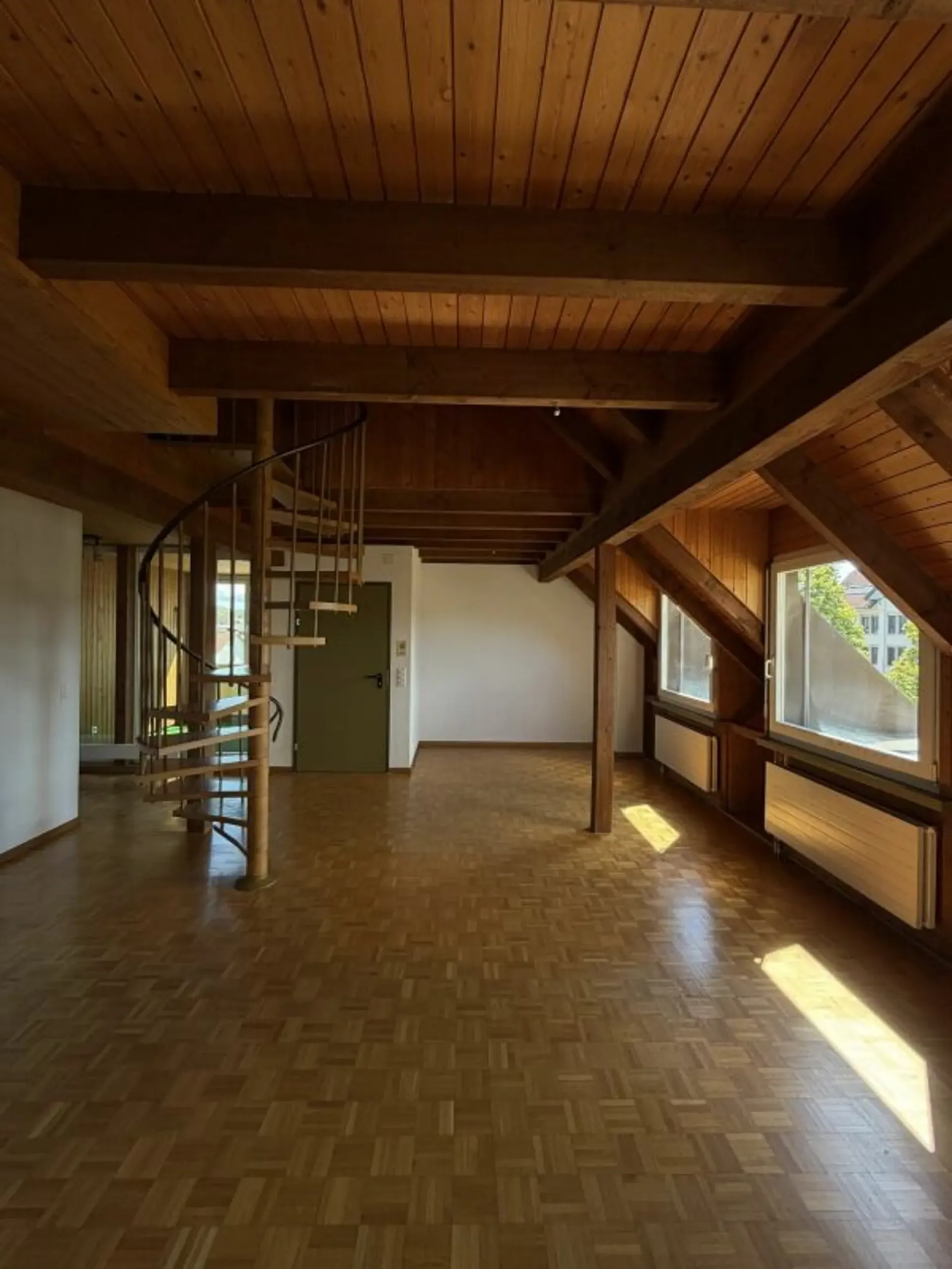 Charmant appartement en duplex de 3 pièces à Rupperswil