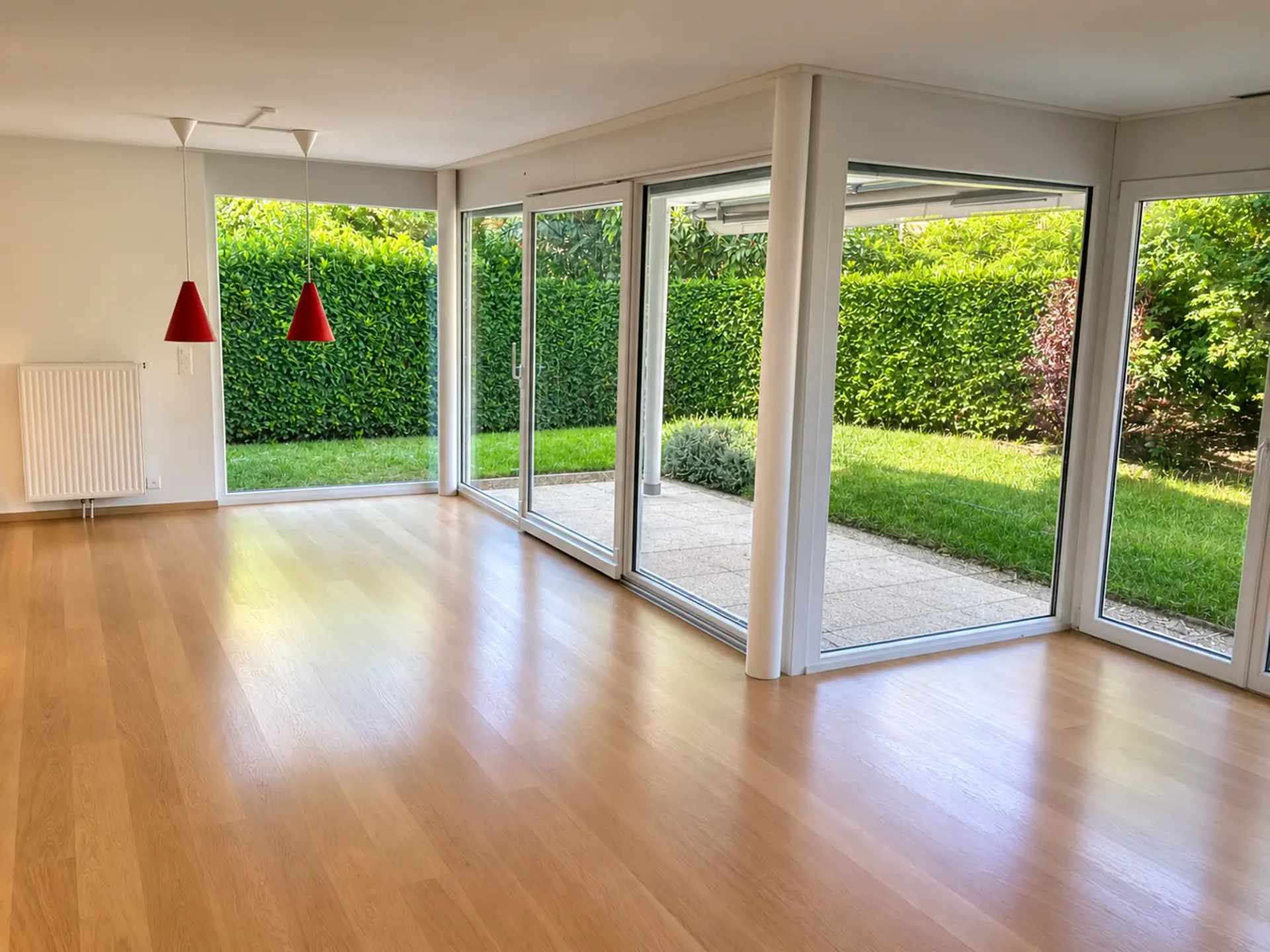 Schönes 4-Zimmer-Apartment mit ca. 120m2 und Garten