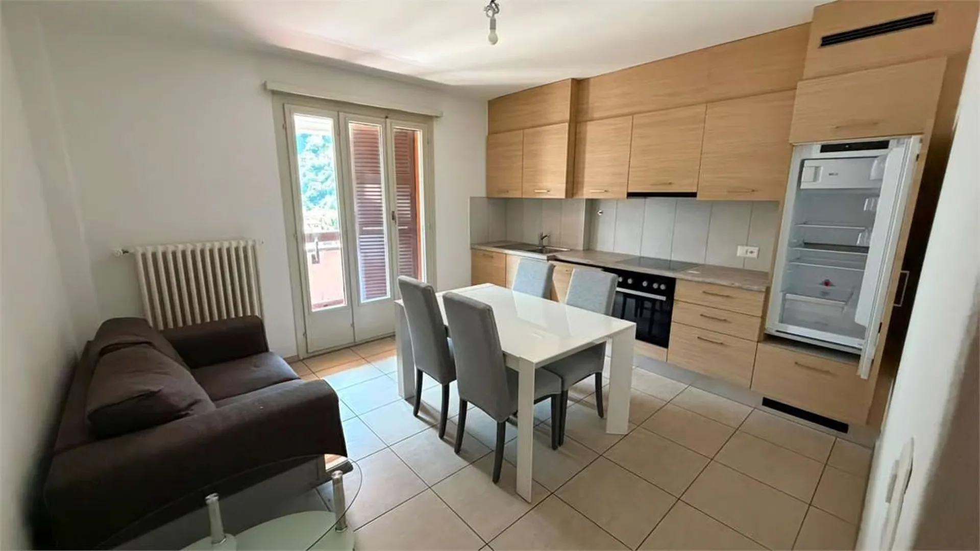 Mieten Sie 3.5 Zimmer in Bodio