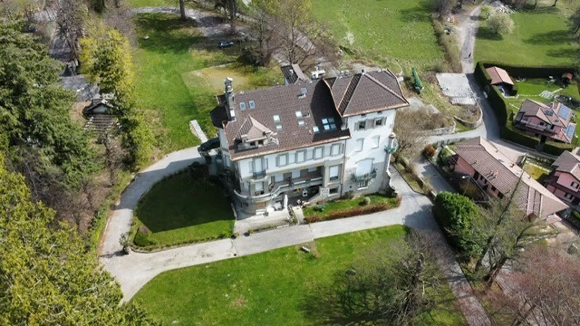 Affascinante Appartamento in villa storica, Alta Valle Intelvi, Italia