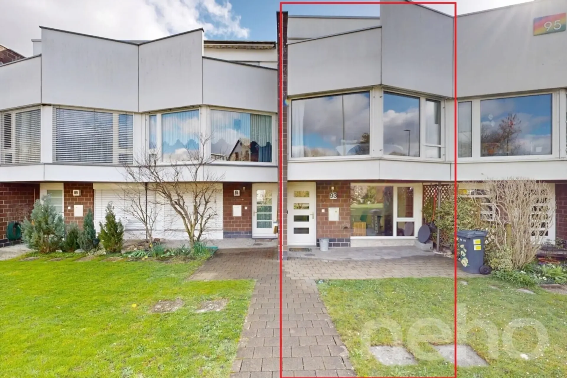 Helles 5.5-Zimmer-Reihenhaus mit Blick ins Grüne an ruhiger Lage