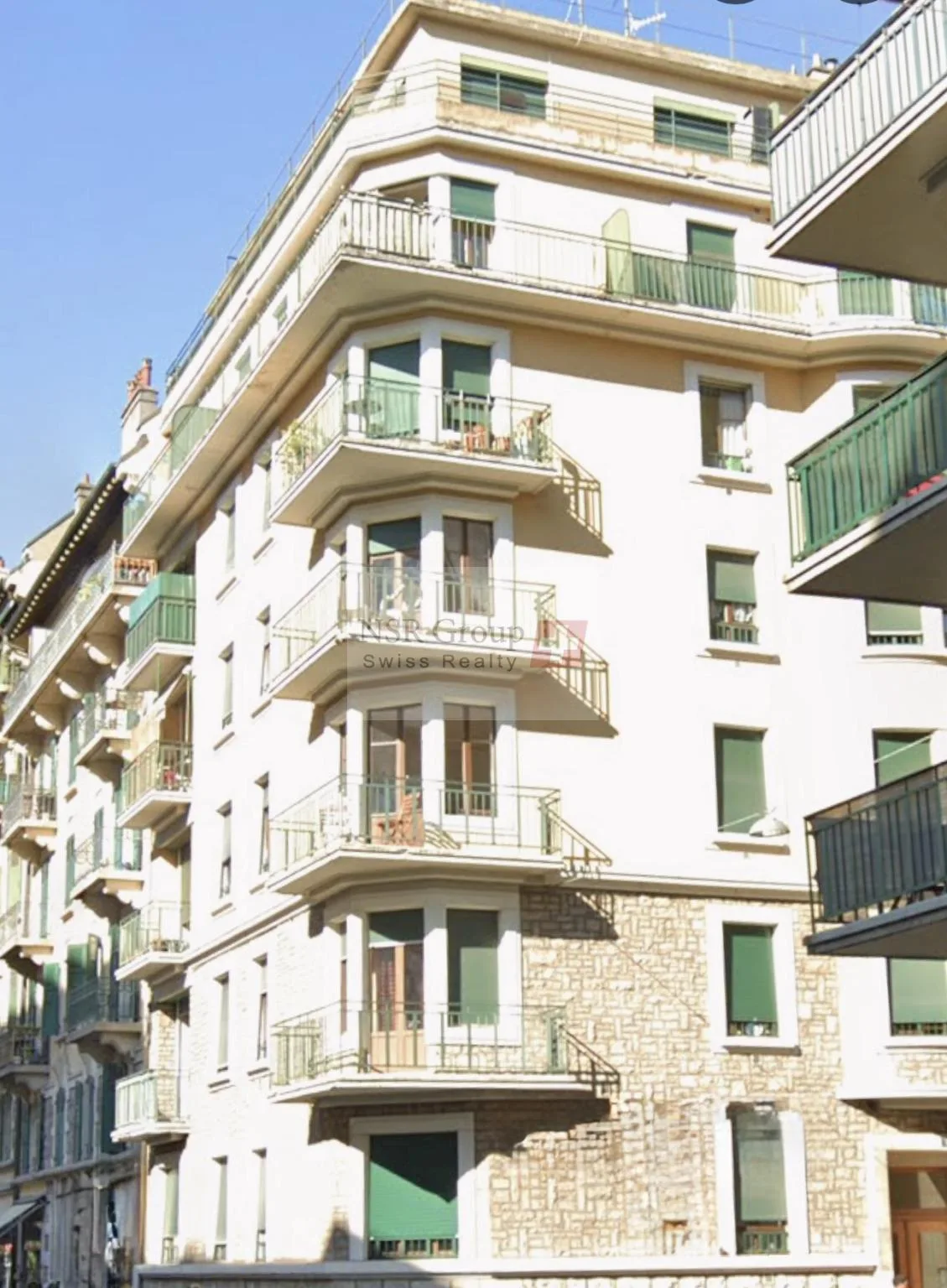 For Rent? Renovated 2-Room Apartment