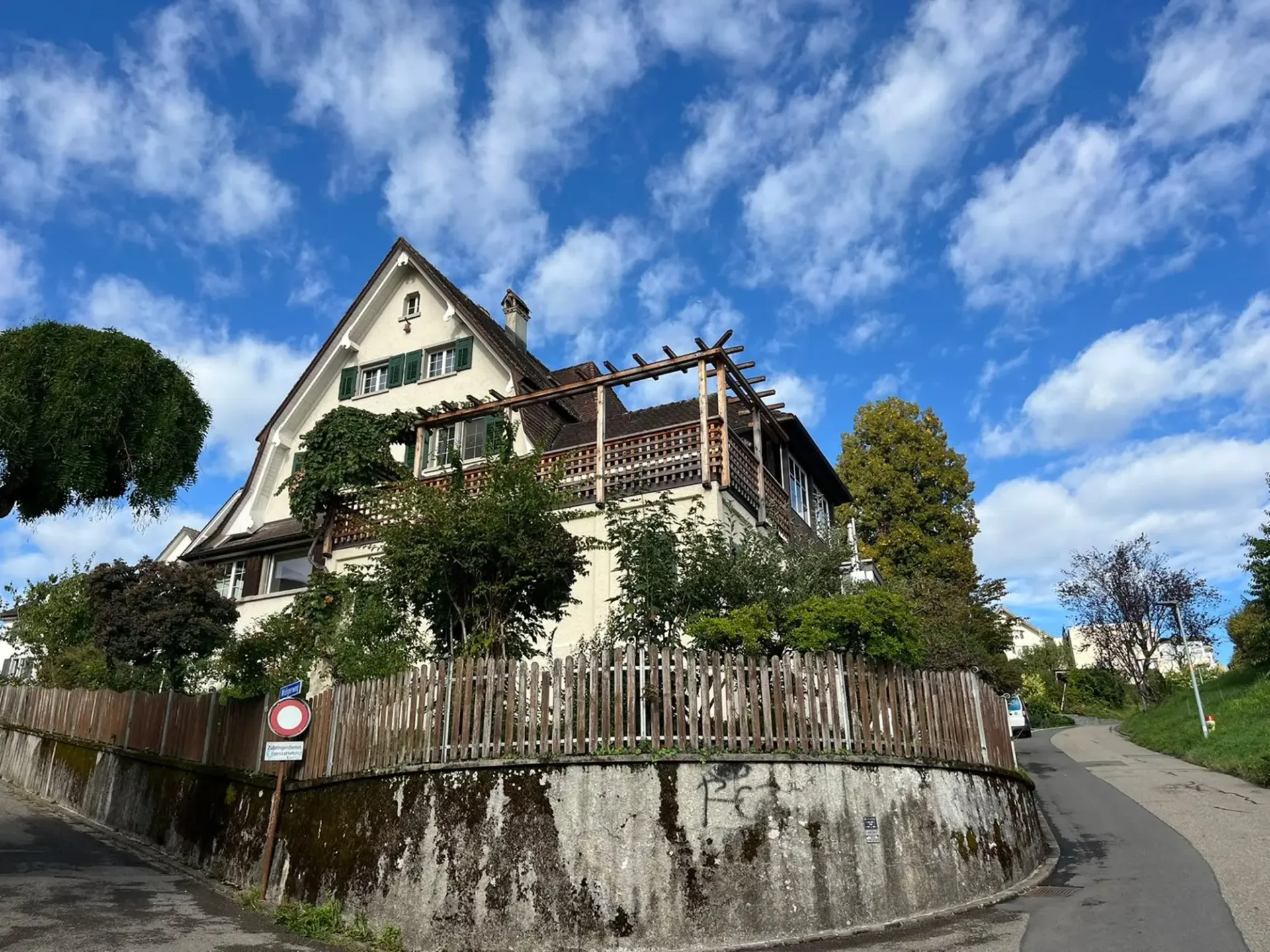 6.5-Zimmer-Einfamilienhaus mit Terrasse und Seesicht