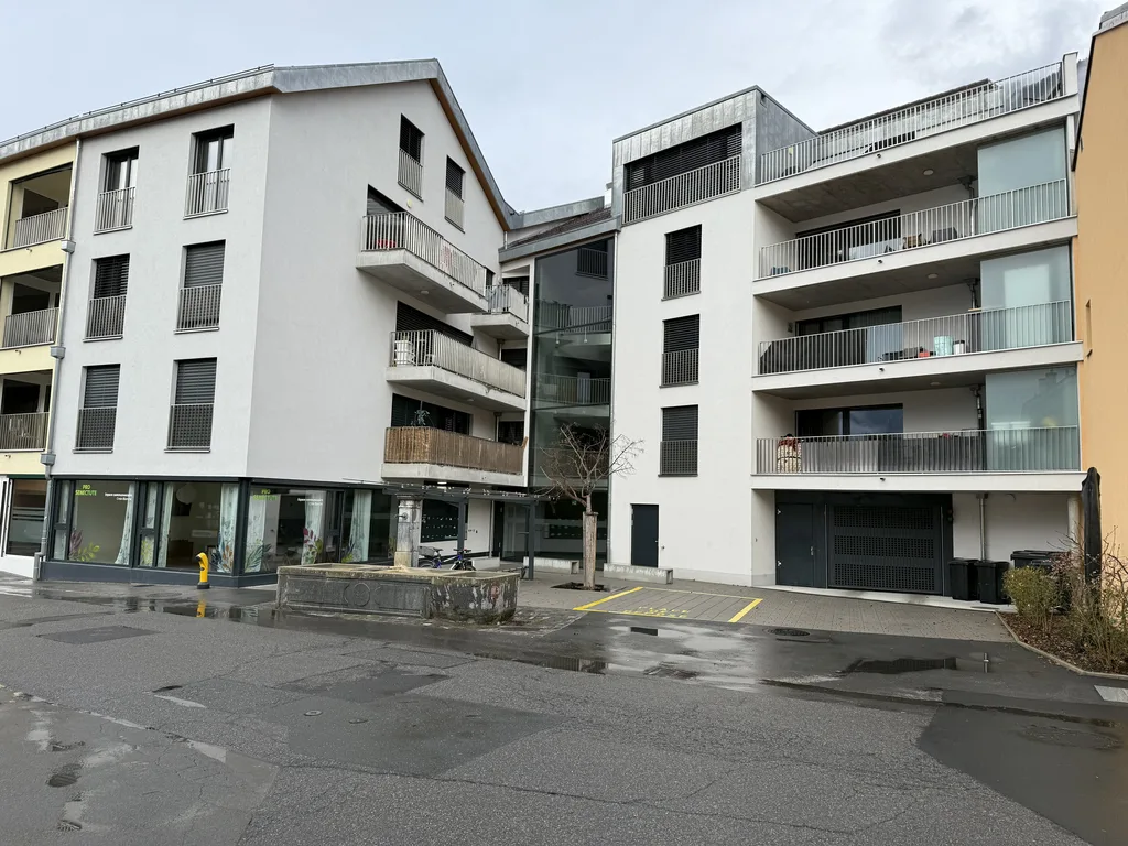 Underground parking space for rent in Aigle
