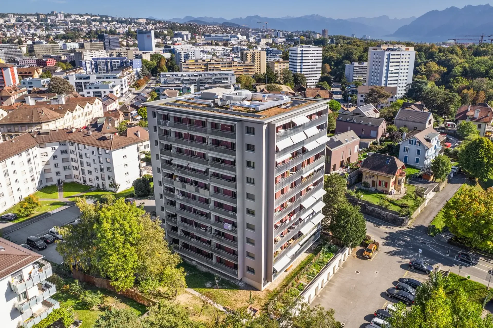 Appartement 4 pièces rénové avec balcon à Chavannes-près-Renens