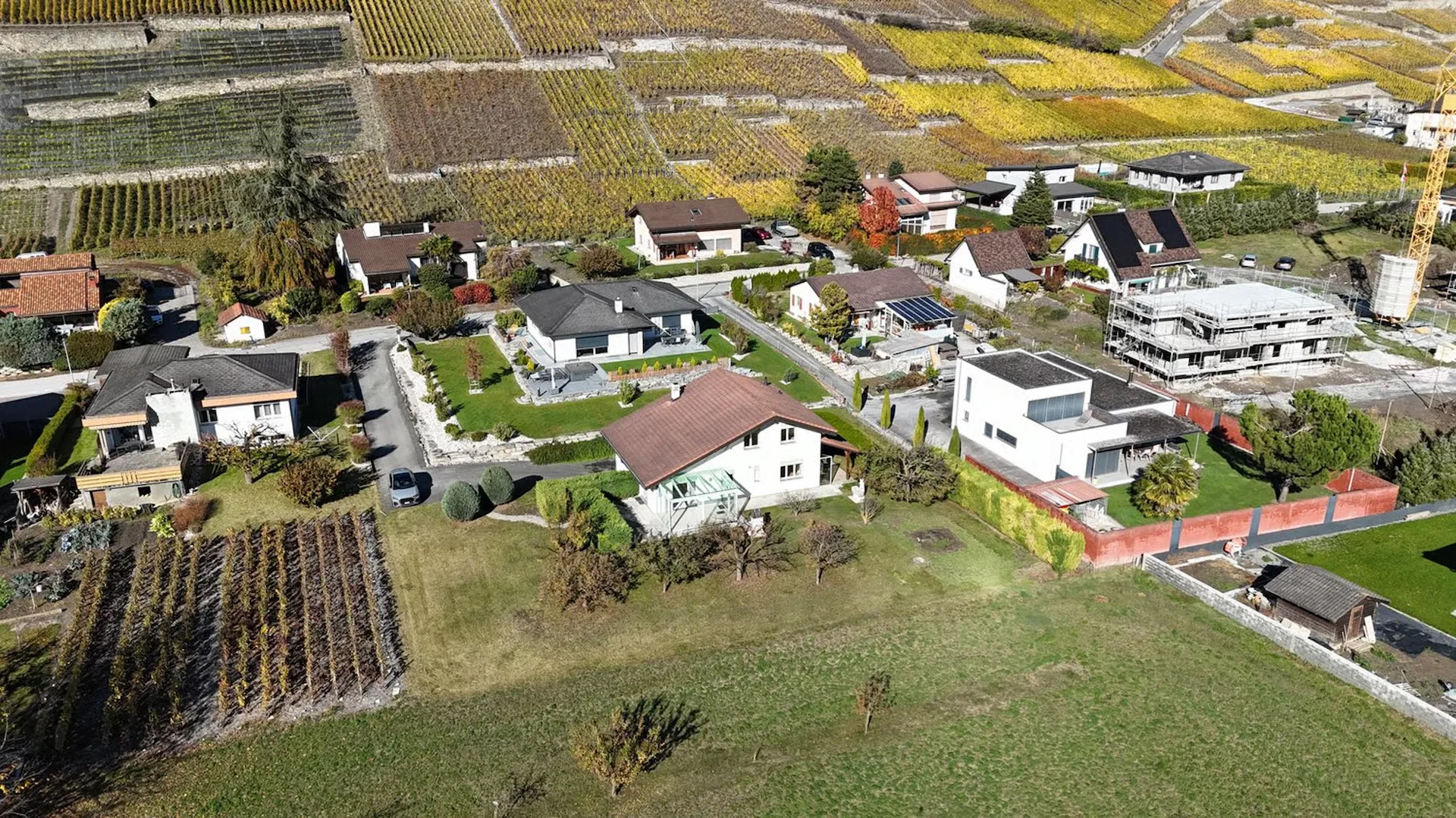 Magnifique Villa mit Panoramablick auf die Berge in Conthey