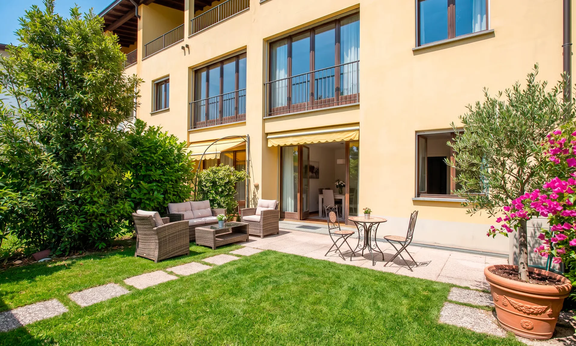 Großes Haus mit 6.5 Zimmern und Garten in Castel S. Pietro