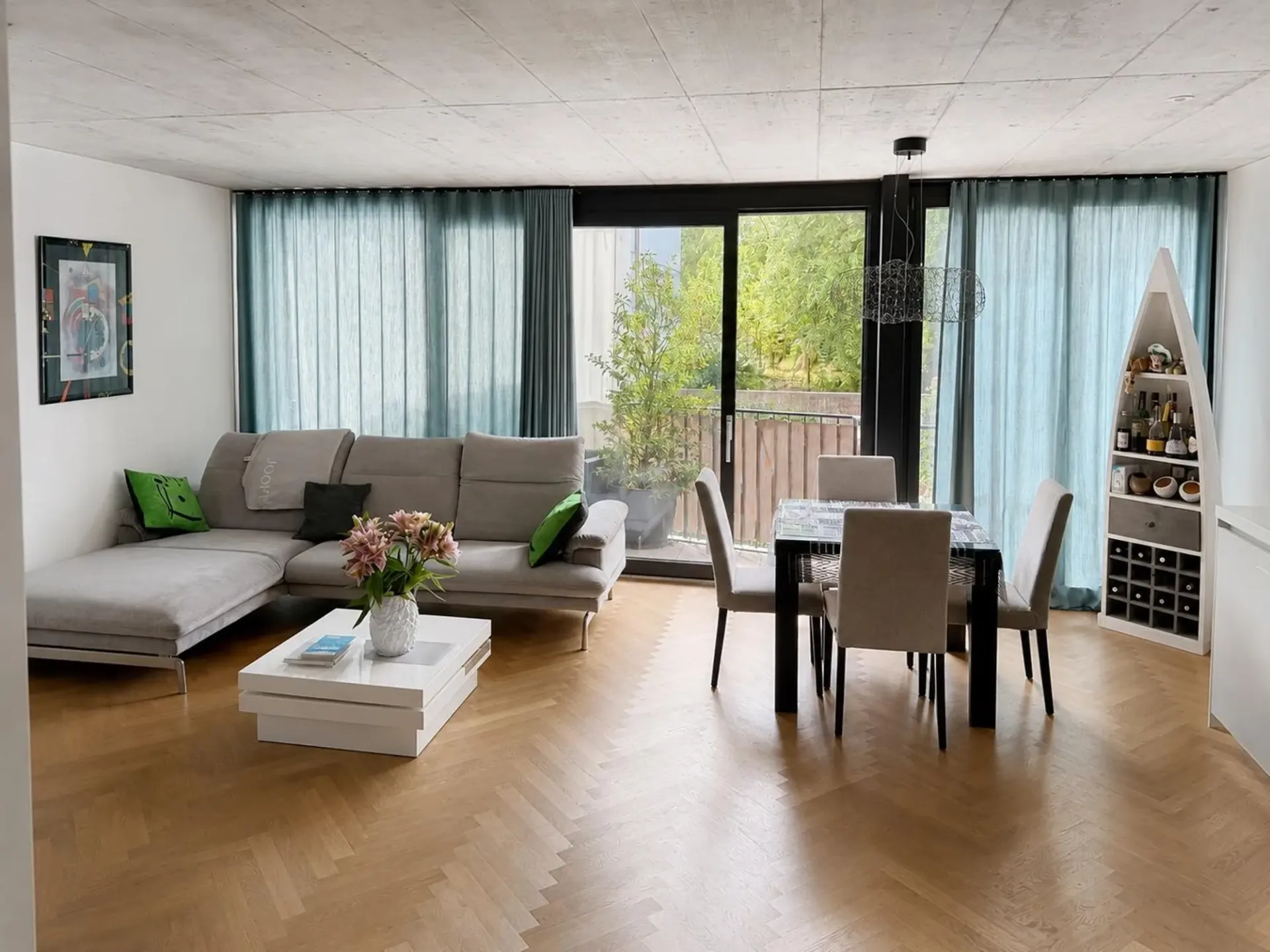 Modern 3.5 room apartment