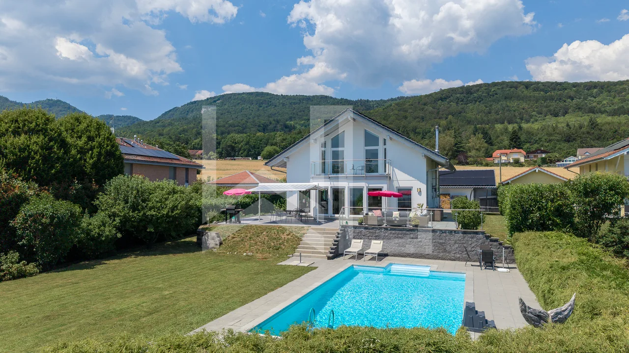Propriété contemporaine avec vue