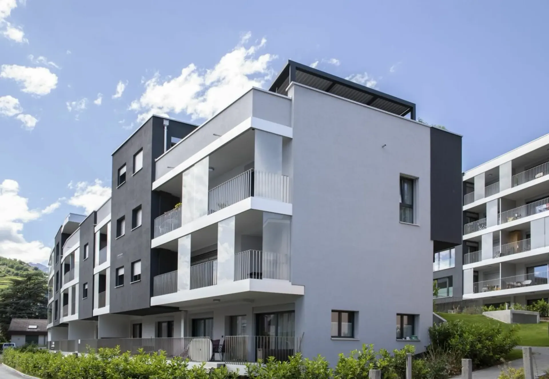Parkplatz in Innenhof zu vermieten - Sion, Chem. du Vieux-Canal 10
