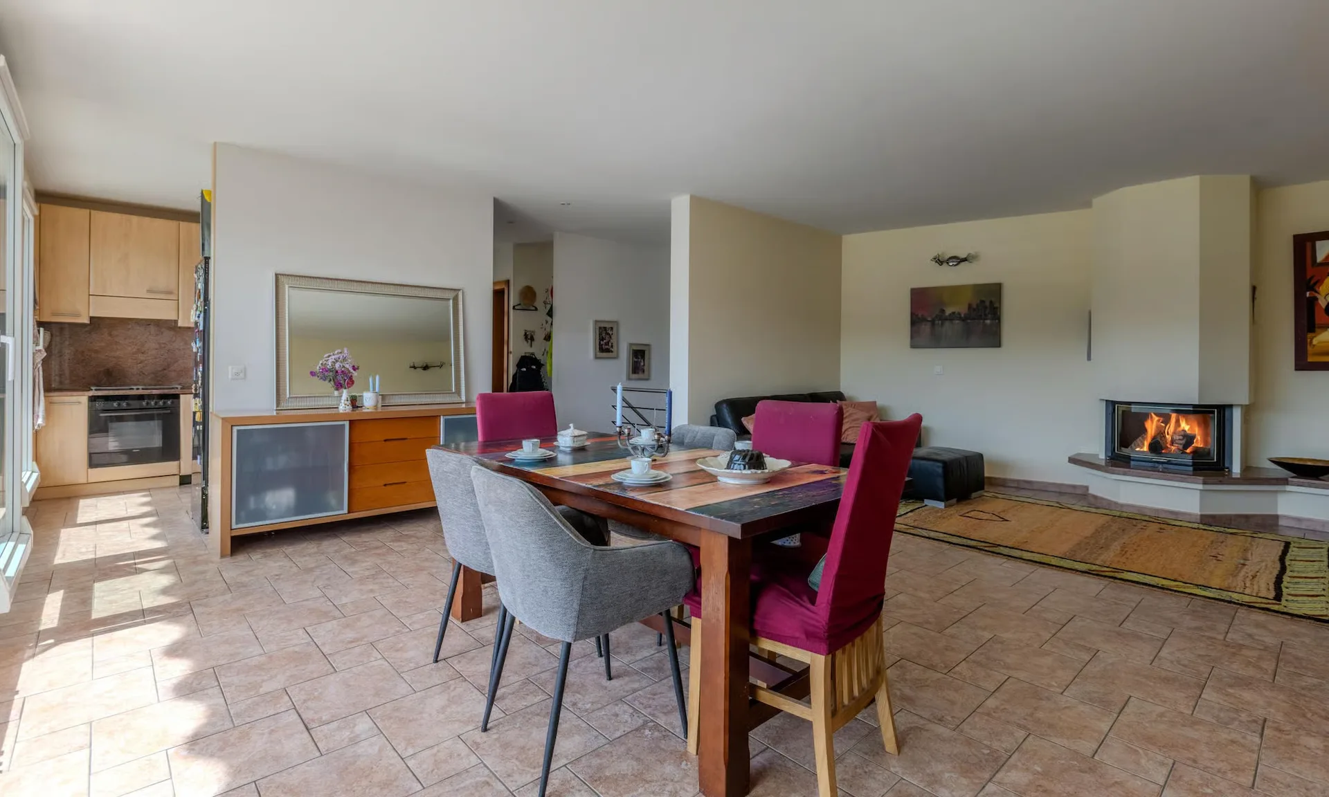 Große Villa 4.5 Zimmer mit Terrasse, Garten und Blick auf Agno