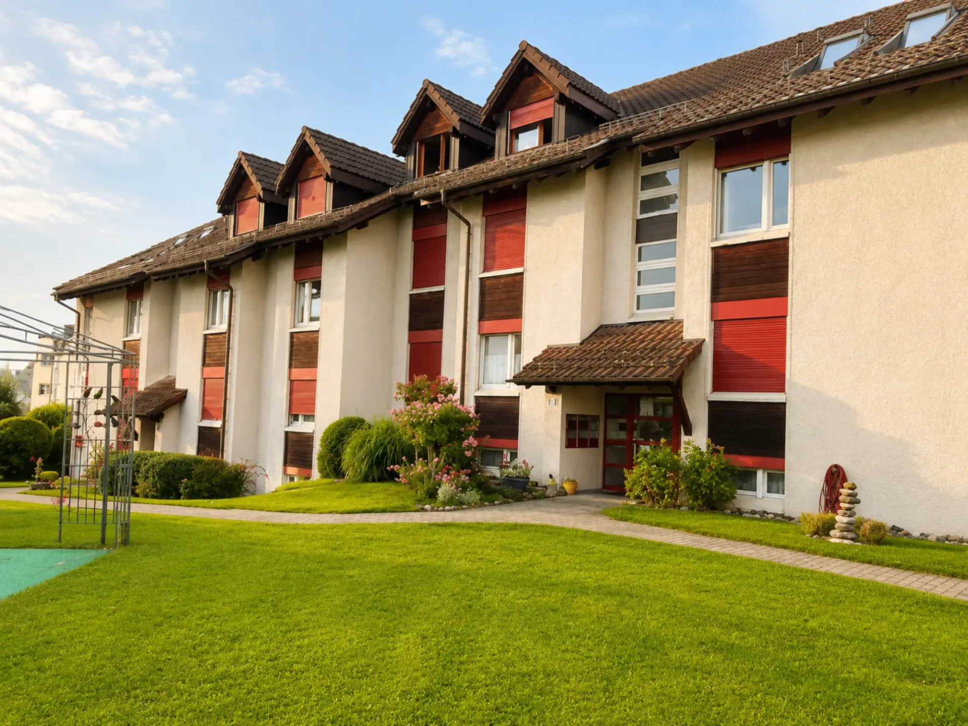 Helle 3.5-Zimmer-Wohnung mit Gartenausgang in Dietlikon