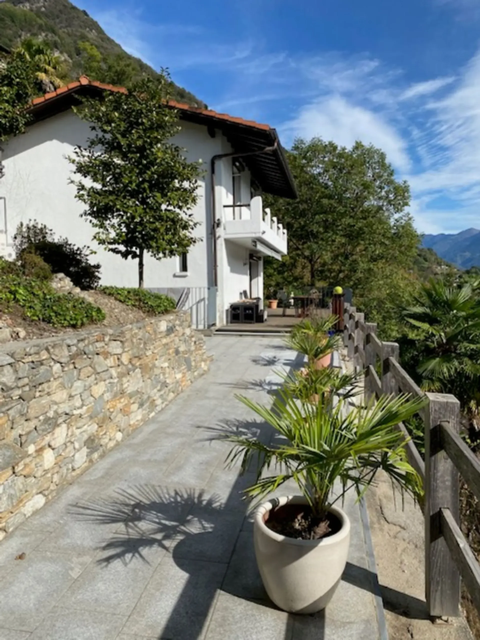 Freistehendes Haus an Südlage