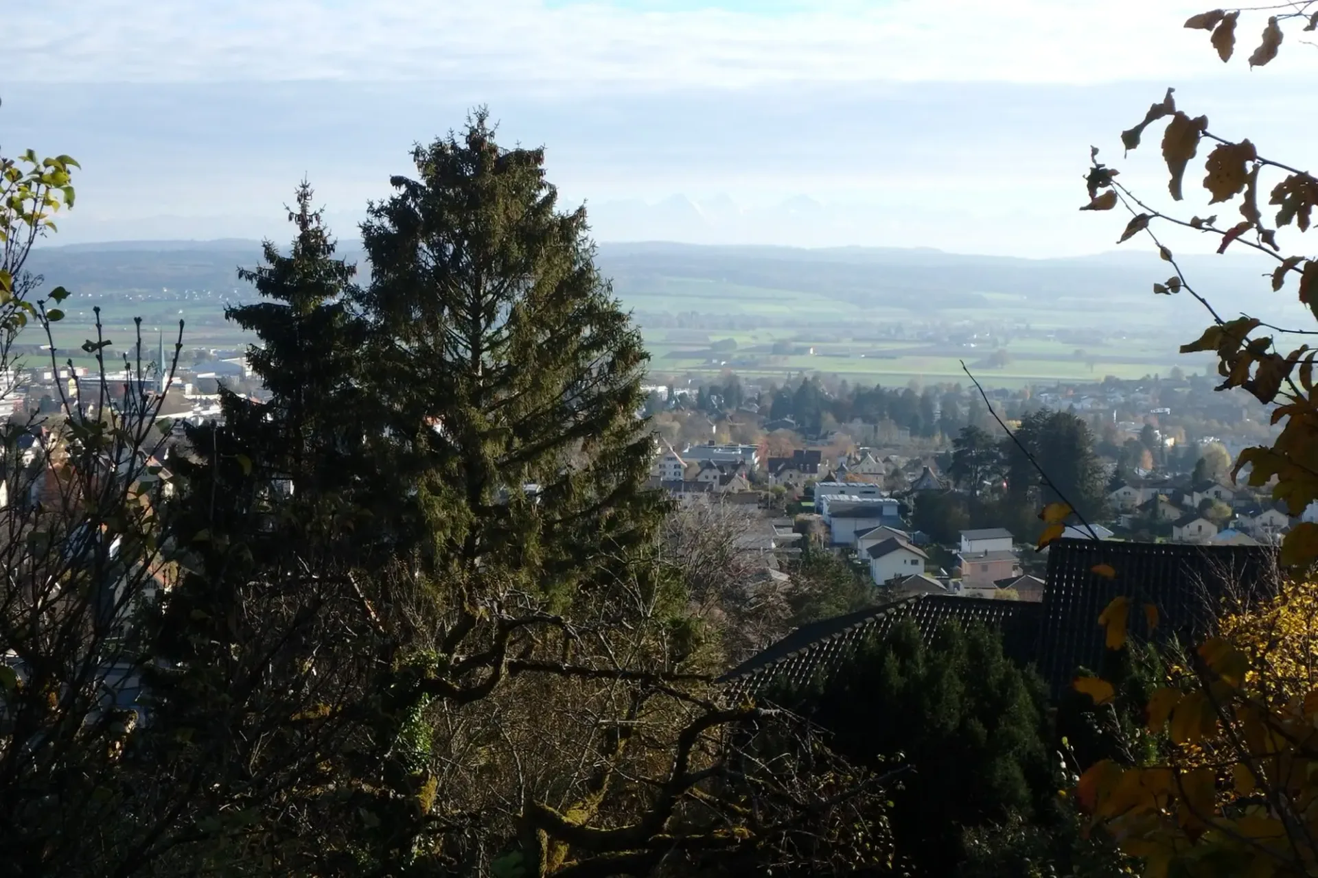 EXKLUSIVES WOHNBAULAND AN RUHIGER UND SONNIGER LAGE