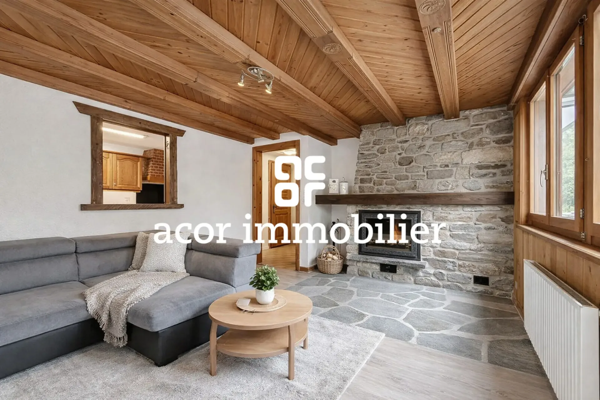 Charming 4.5 rooms with garage in the heart of Liddes