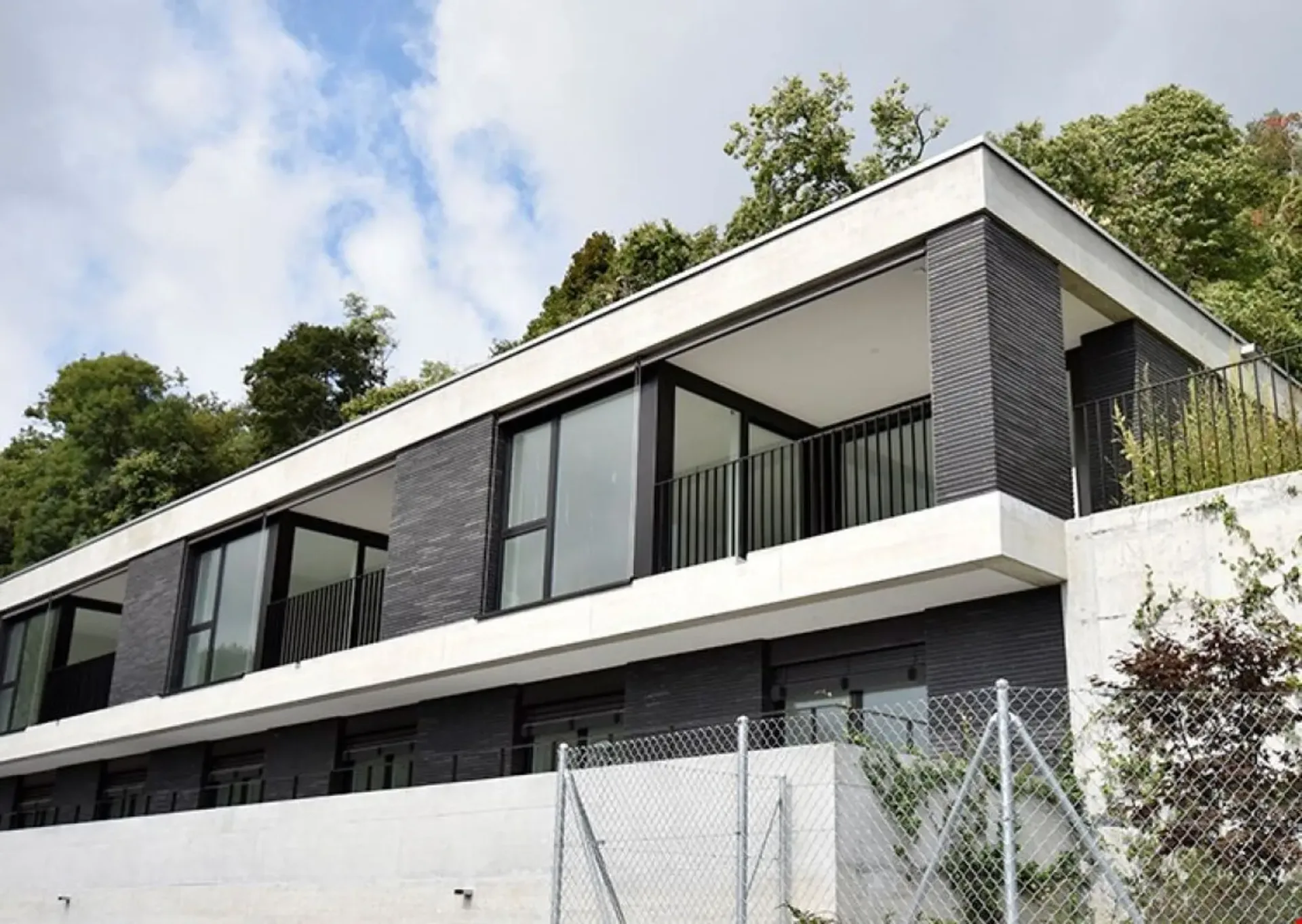 Zu Vermietung: Moderne und elegante, anpassbare Einheiten, Garten, auch Rent-to-Buy