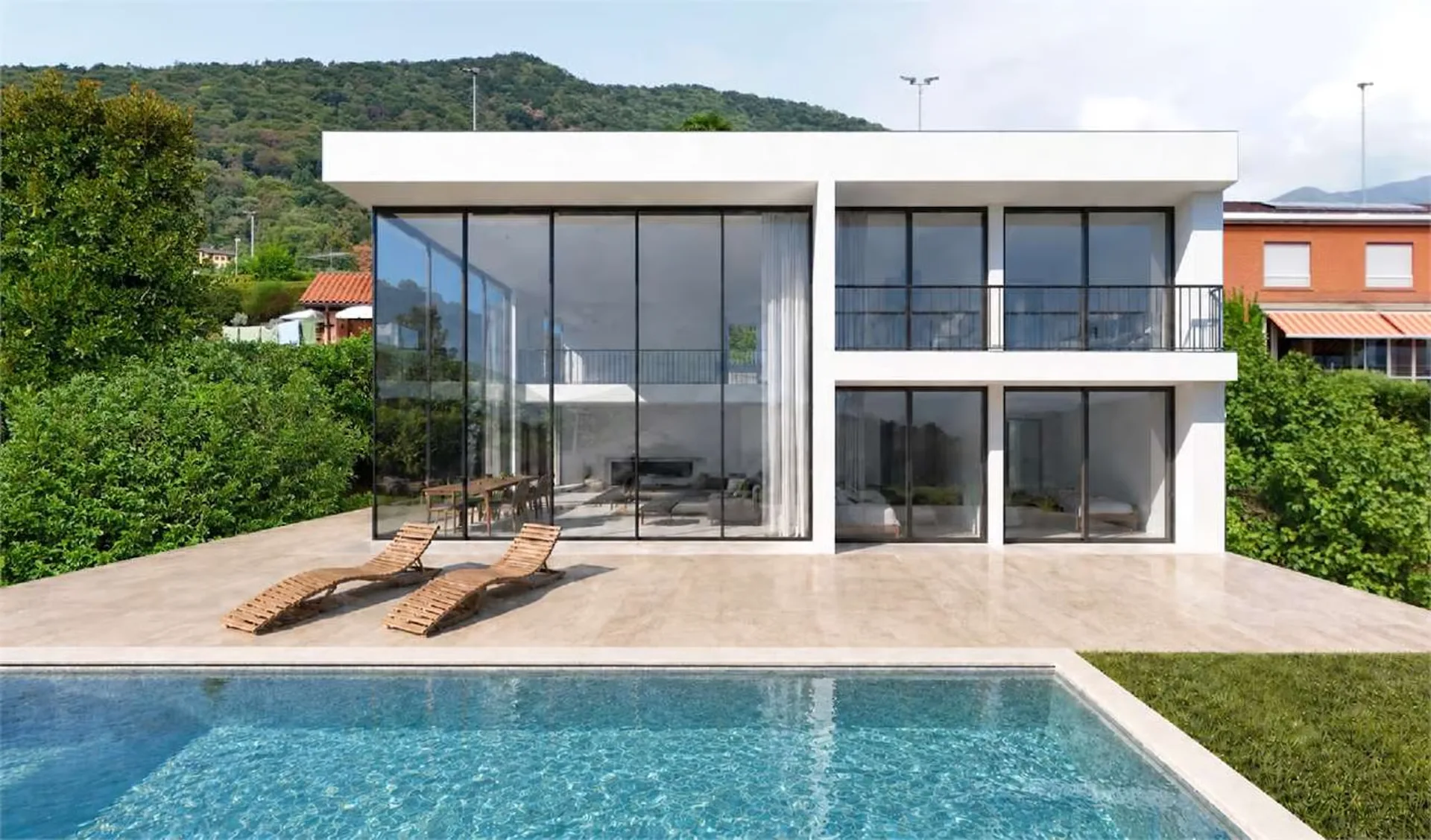 Exklusives Villen-Anwesen mit Pool und Panoramablick auf den See