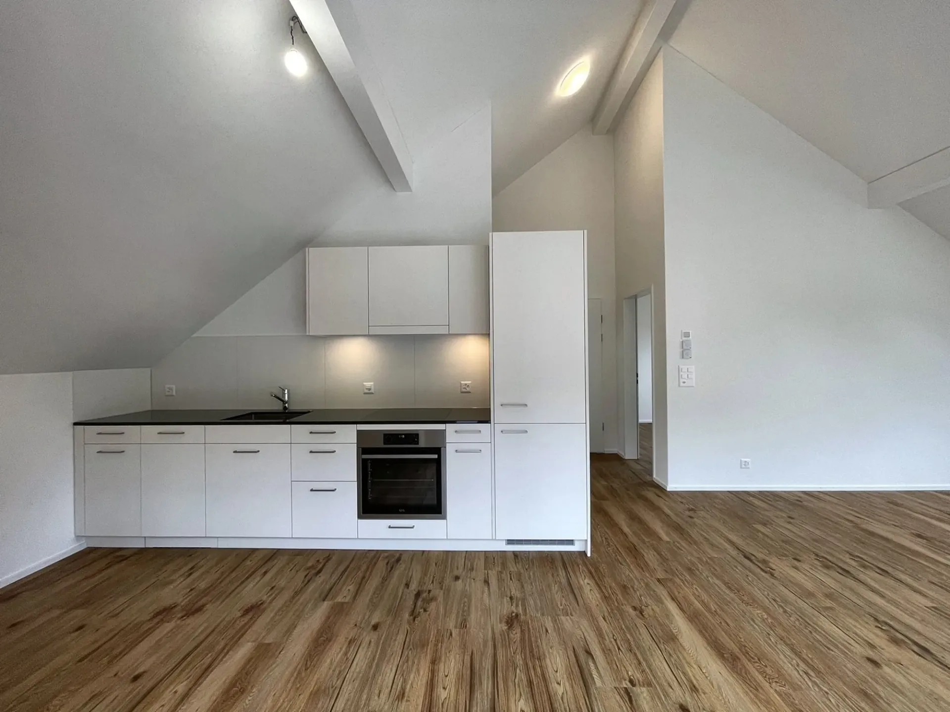 Moderne & helle 2.5 Dachwohnung in Escholzmatt