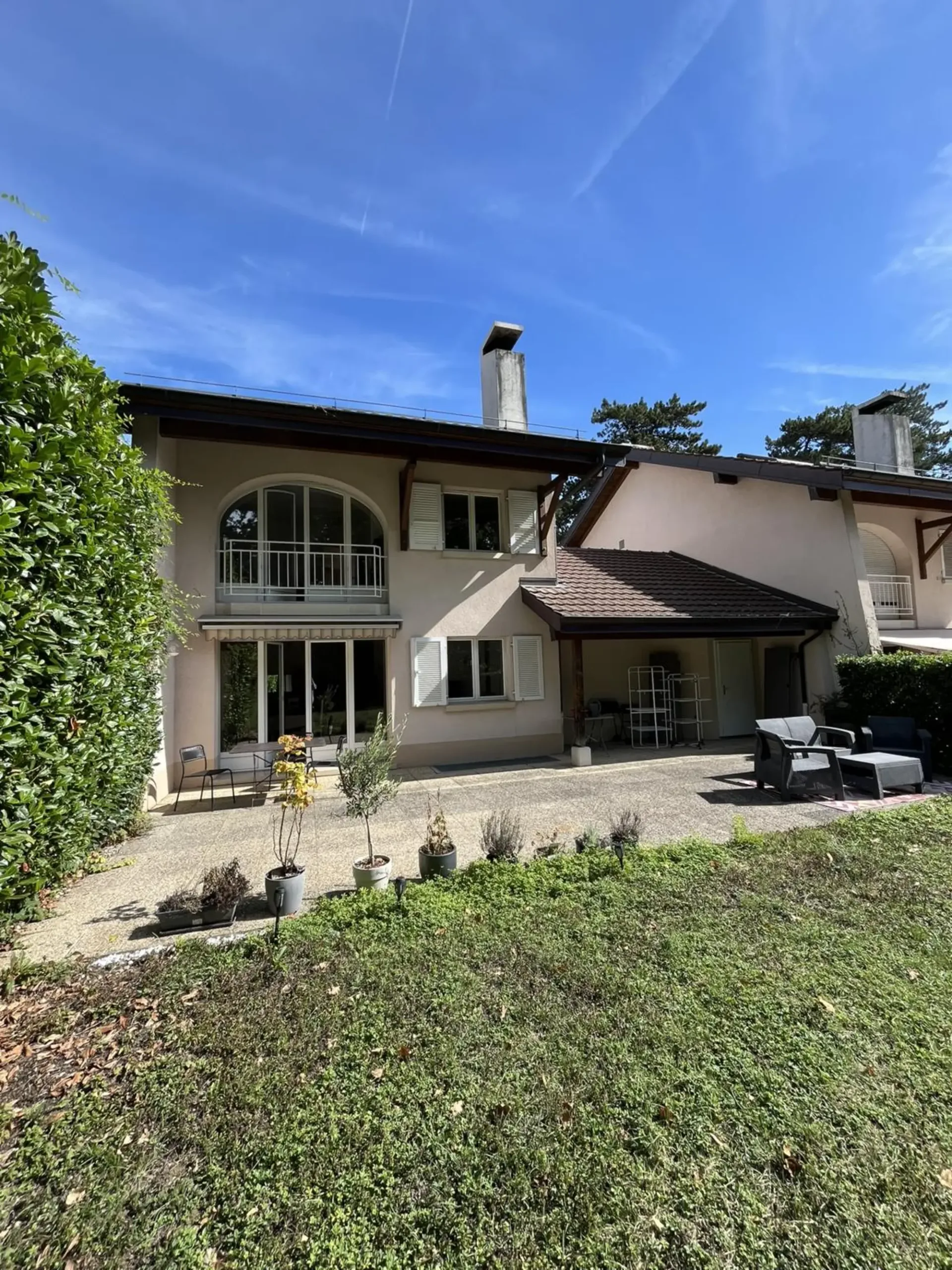 Villa à Versoix au calme