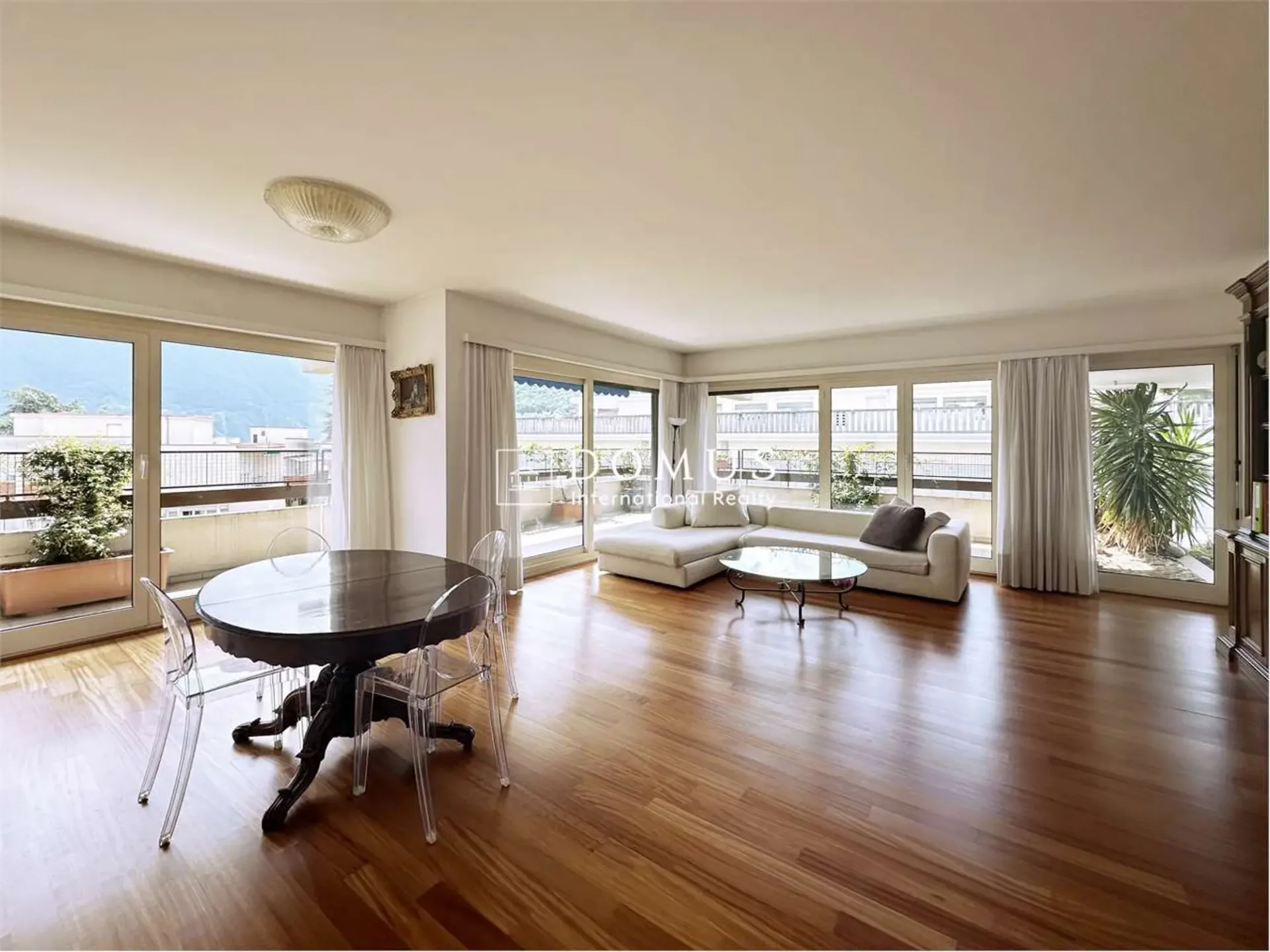 Geräumige 5.5-Zimmer-Wohnung im Herzen von Lugano