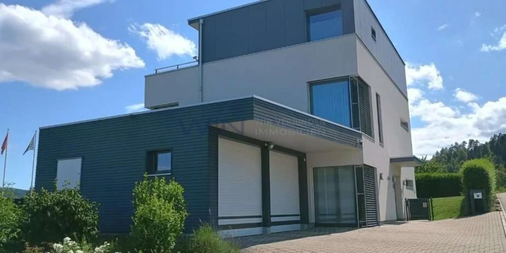 Repräsentative 8-Zimmer Villa mit atemberaubender Rundumsicht