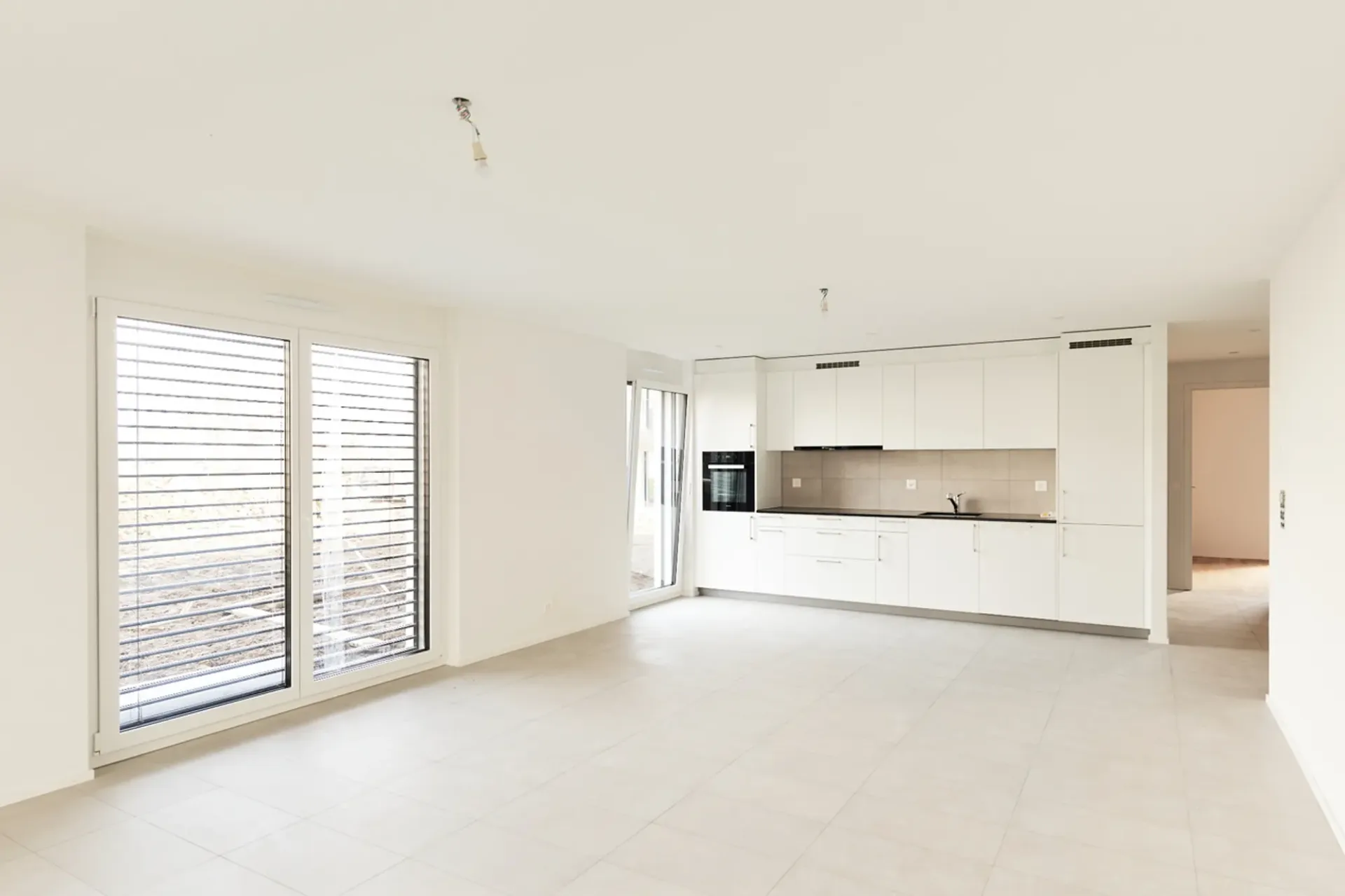 Schönes Apartment in idealer Lage im ruhigen Bereich, nahe bei Geschäften
