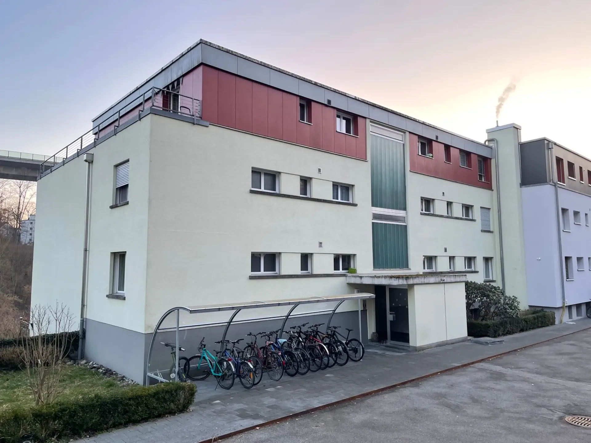 schöne und helle 4.5-Zimmerwohnung mit Aussicht auf die Aare
